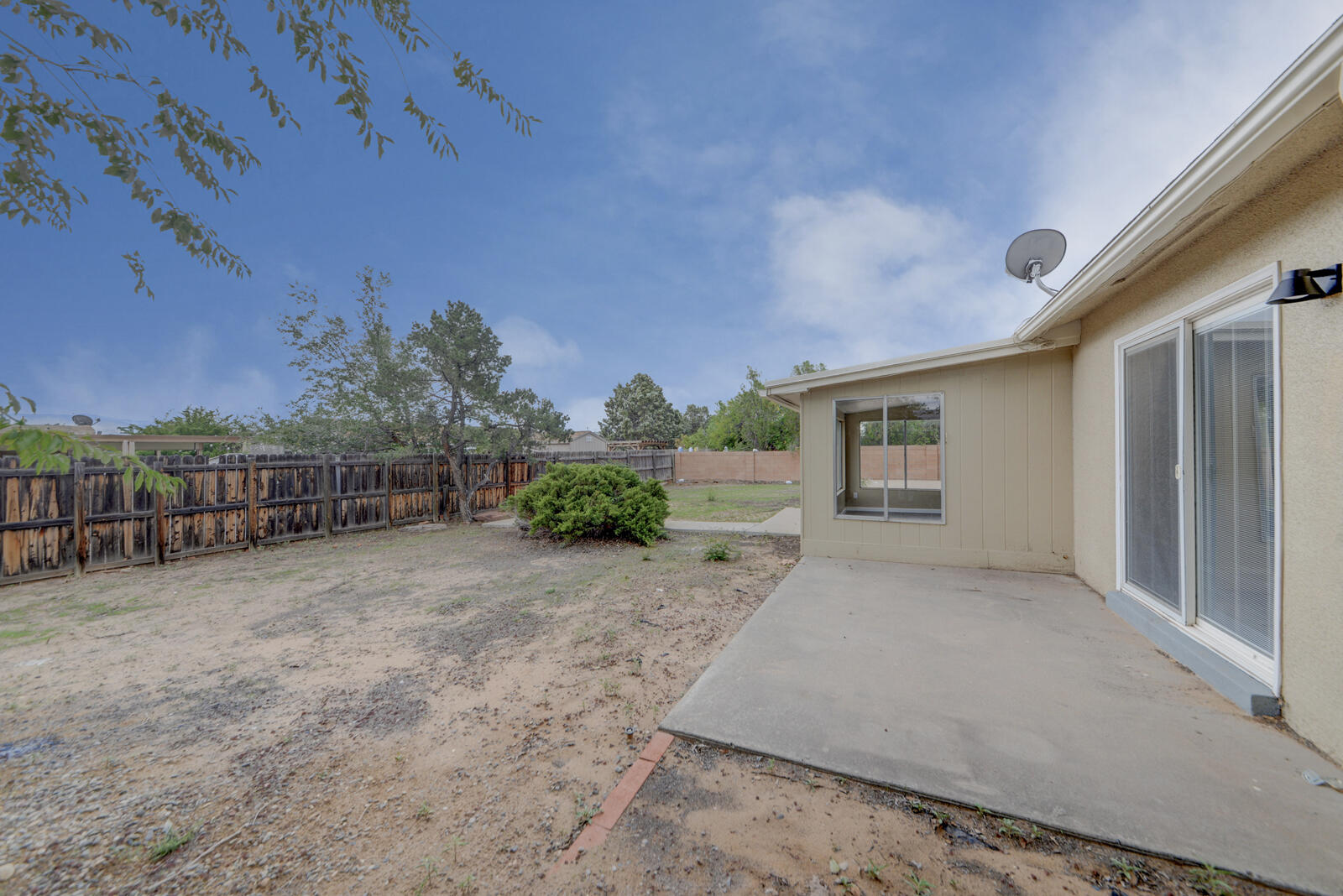 Photo 7 — 706 Cerro De Ortega Drive SE