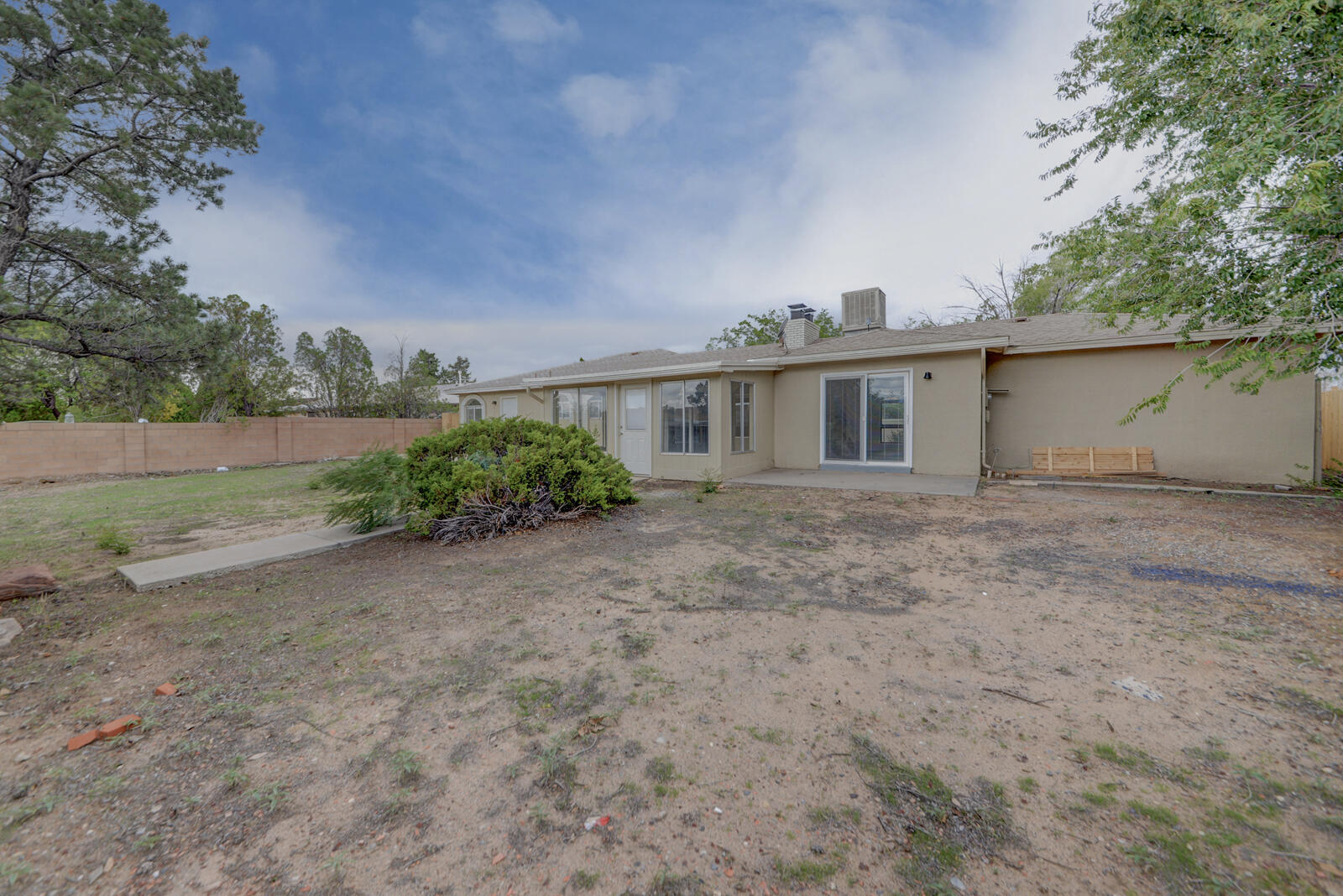 Photo 5 — 706 Cerro De Ortega Drive SE