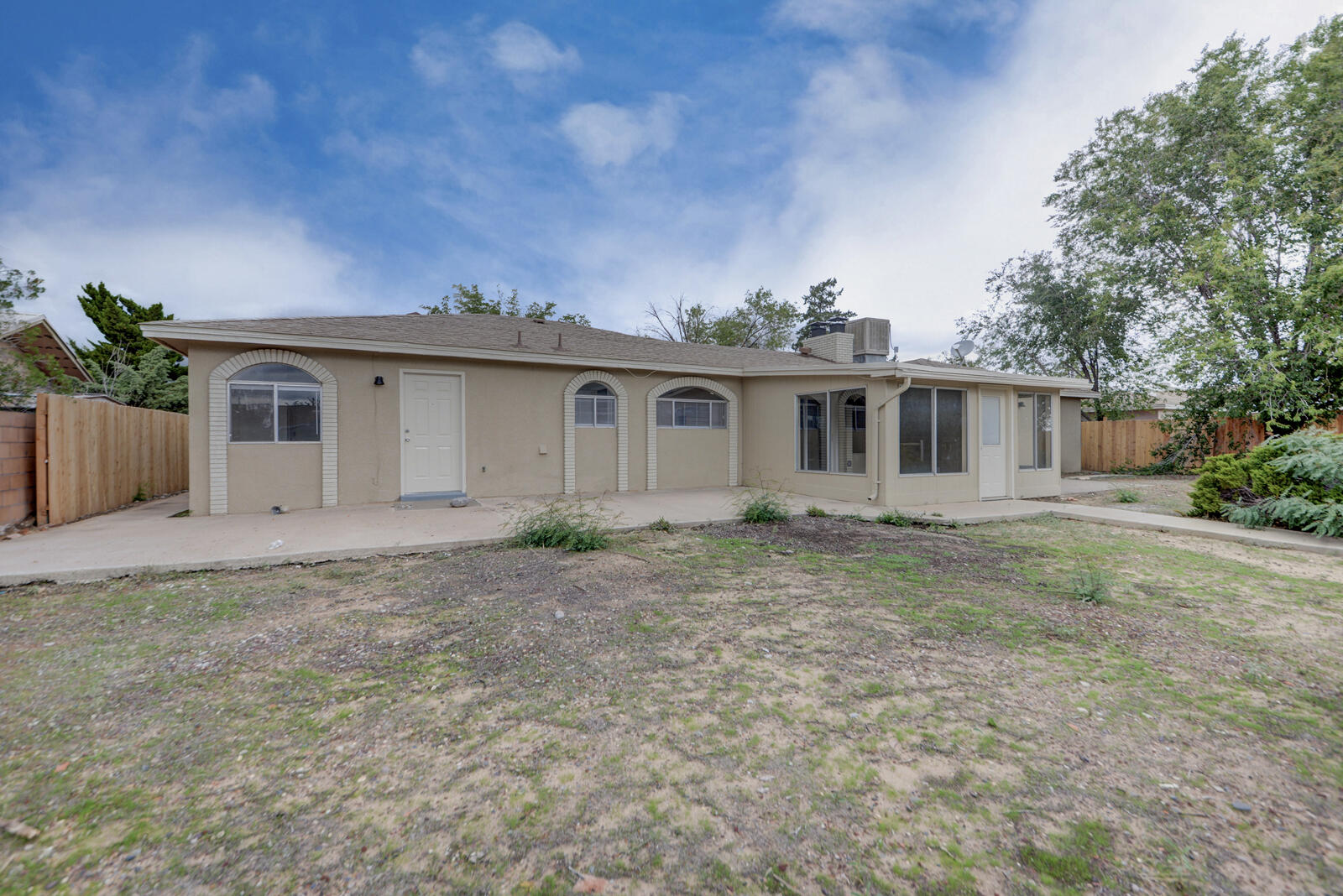 Photo 3 — 706 Cerro De Ortega Drive SE