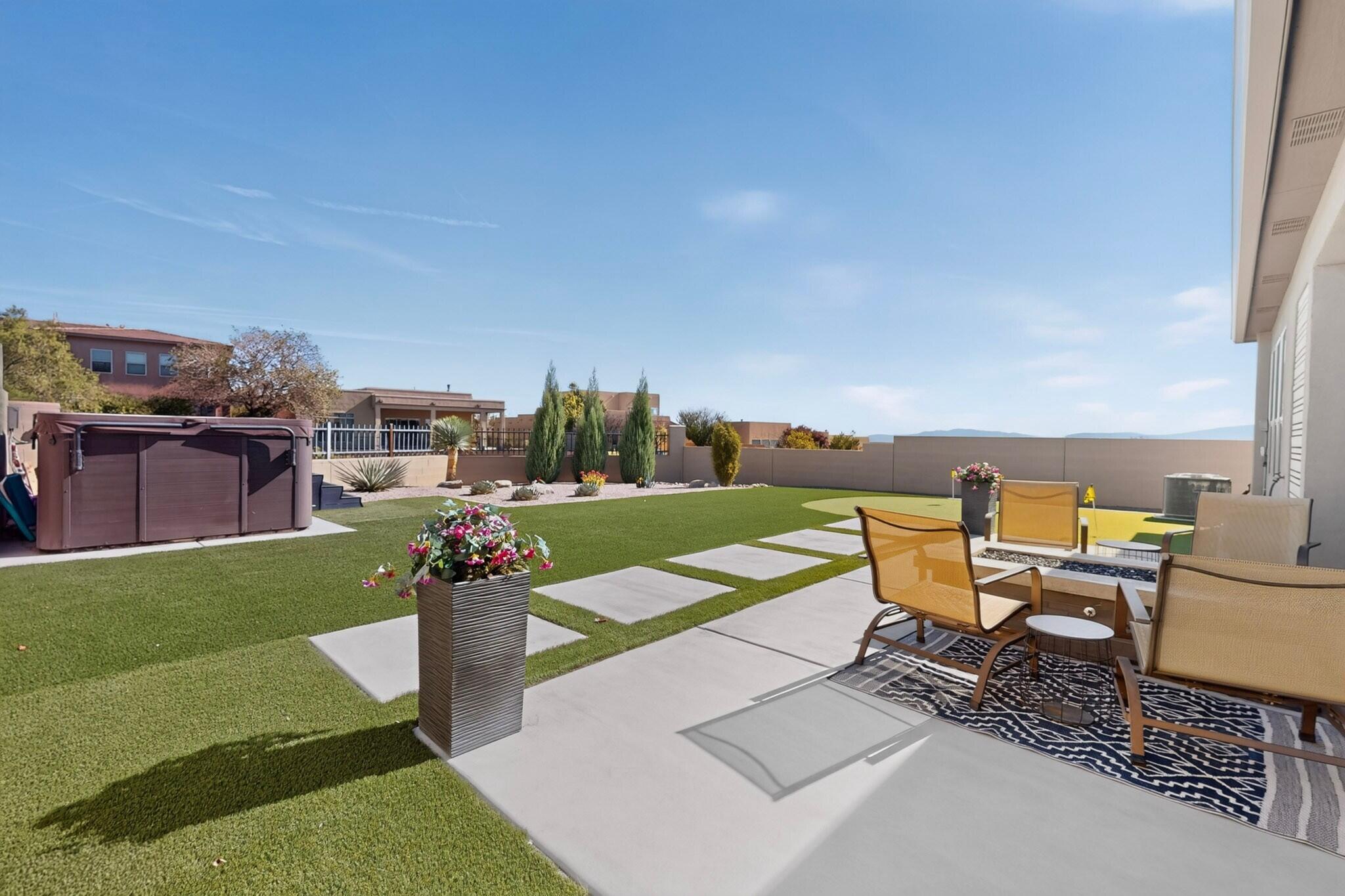Photo 9 — 2554 Guadalupe Road NE