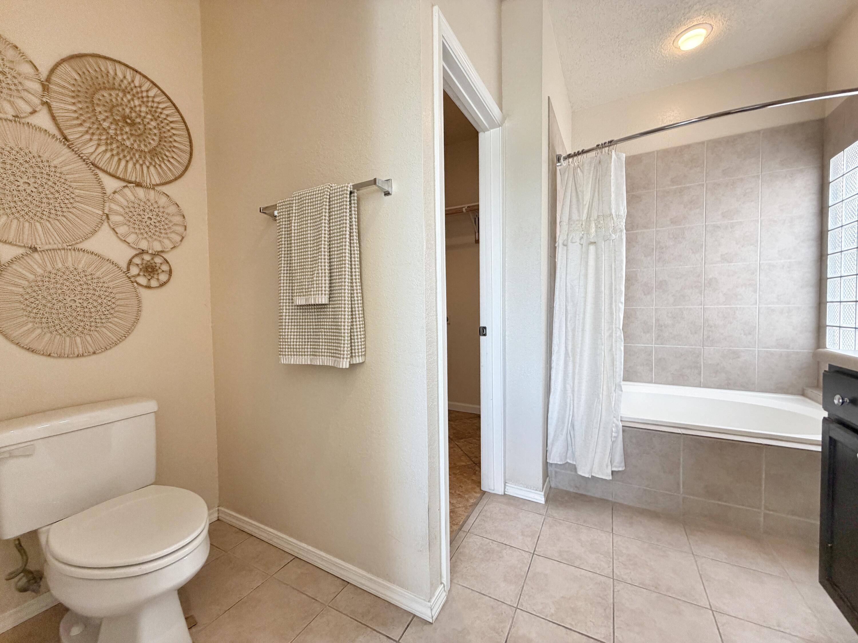 Photo 11 — 4428 Sunflower Court SE