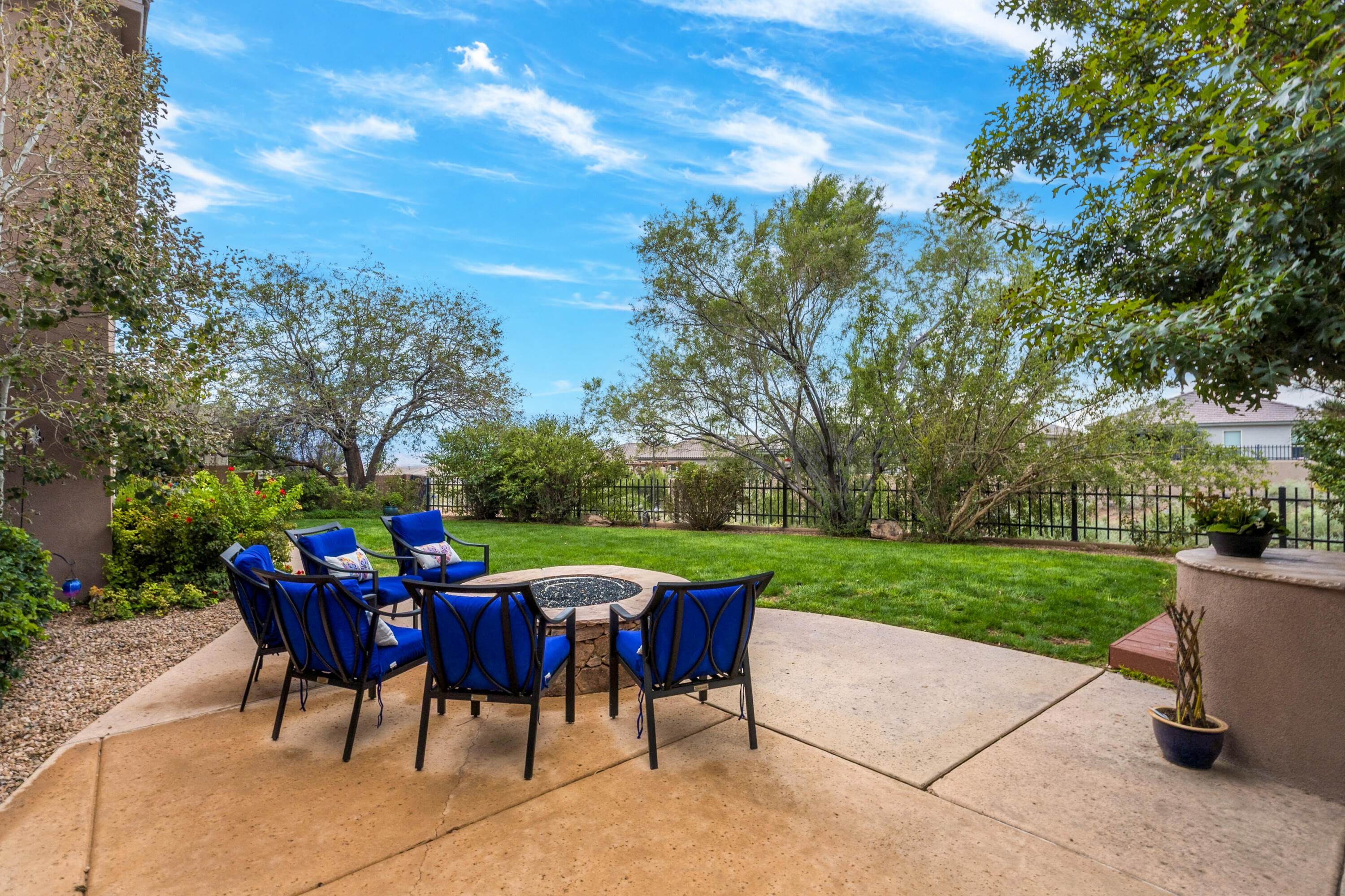 Photo 10 — 2929 Redondo Santa Fe Loop NE