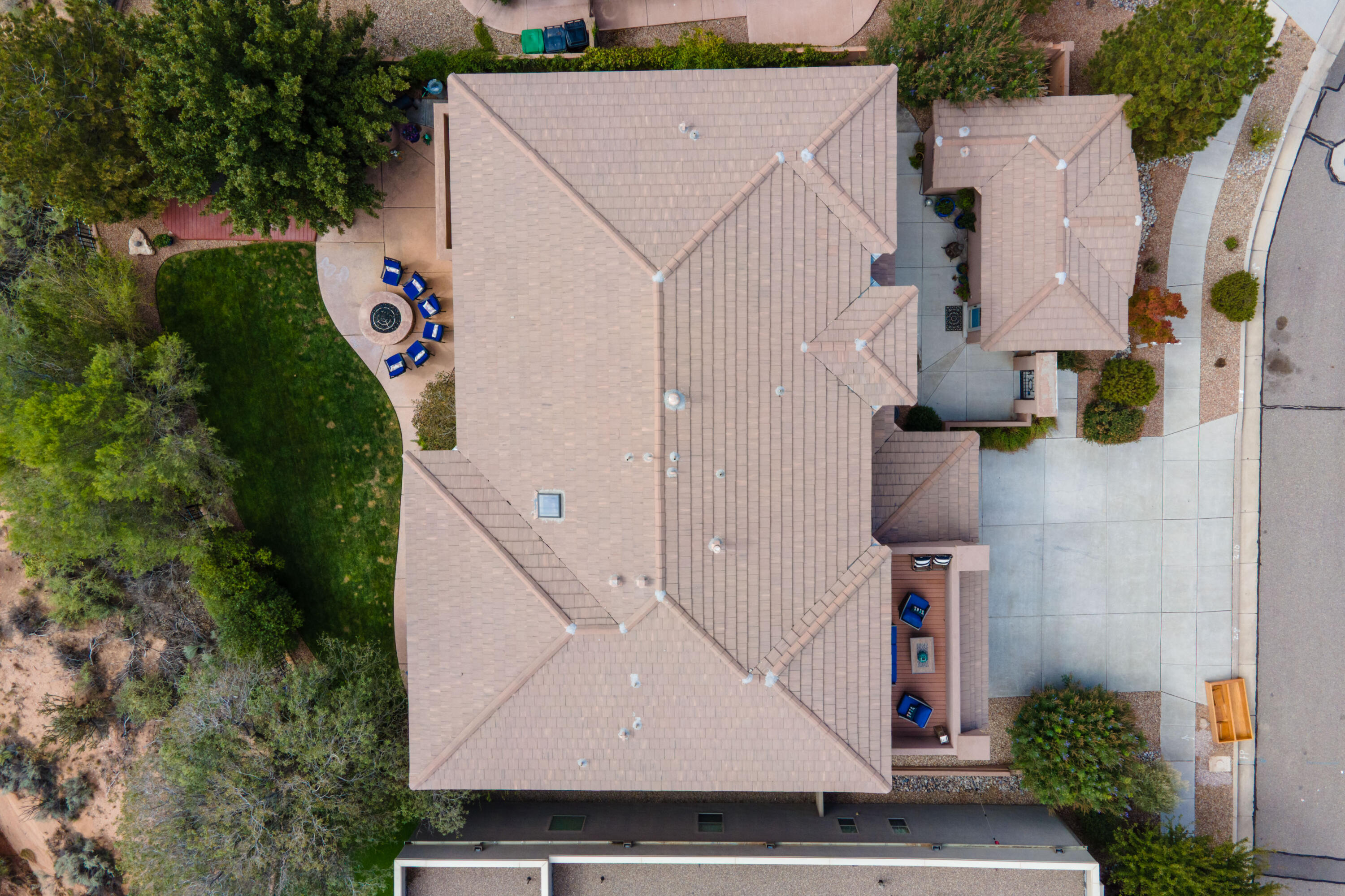 Photo 7 — 2929 Redondo Santa Fe Loop NE