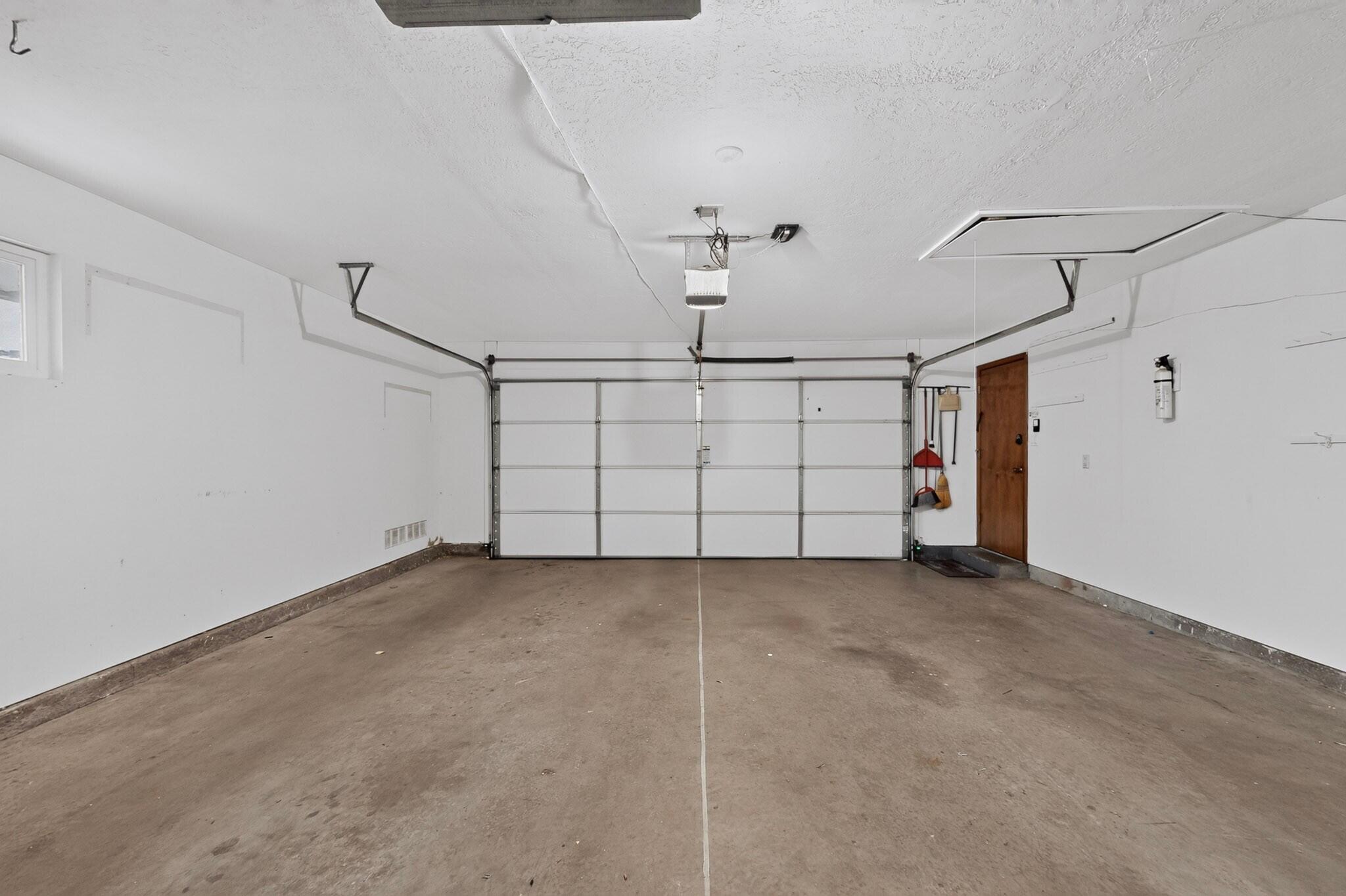 Photo 3 — 7704 American Heritage Drive NE