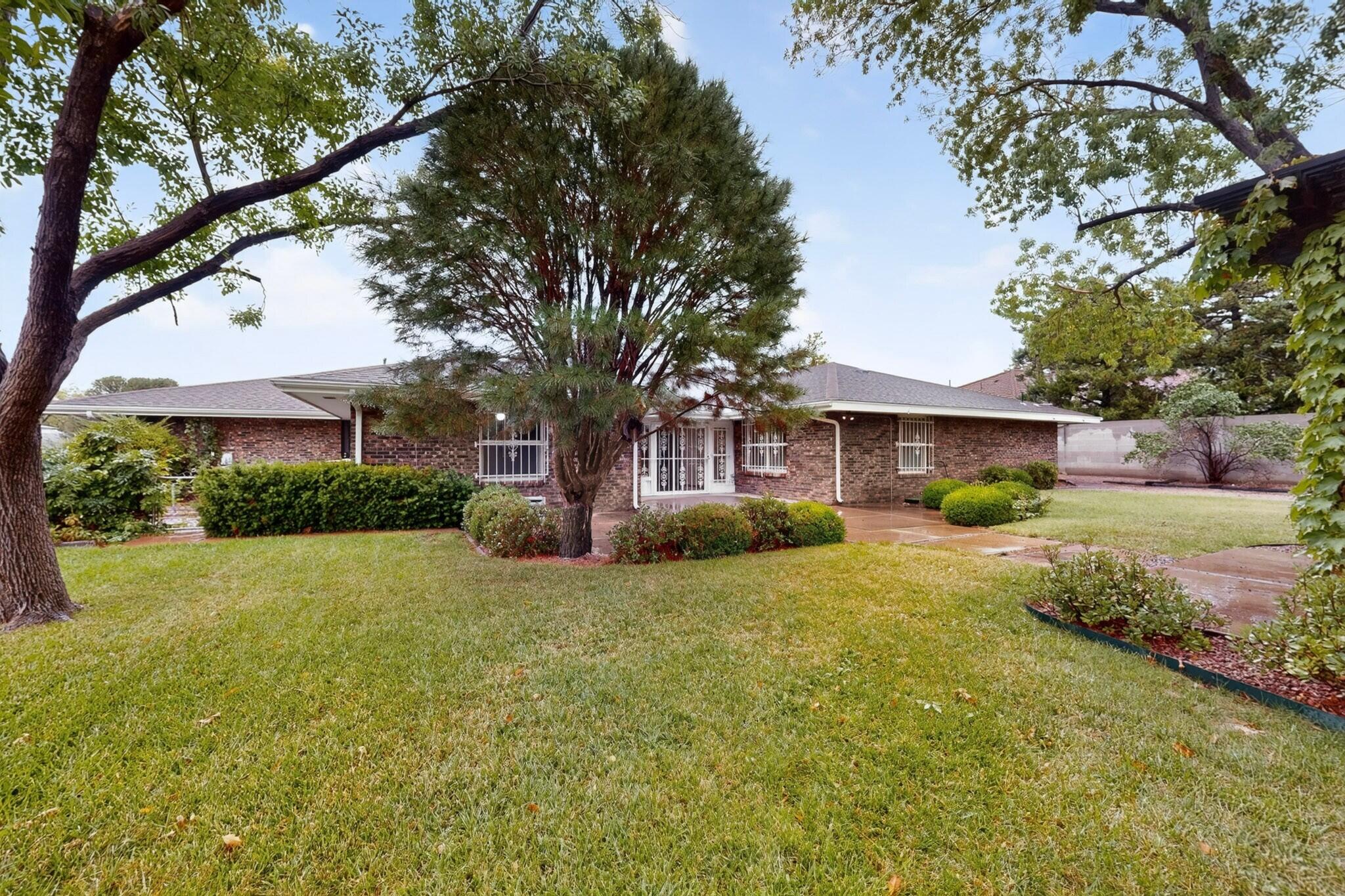 Photo 8 — 7704 American Heritage Drive NE