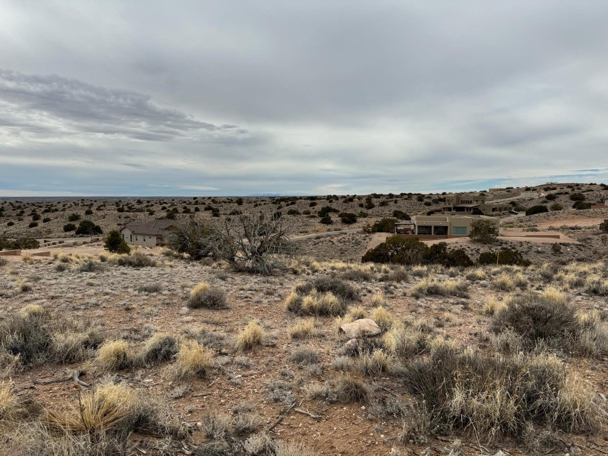 Photo 11 — 6009 Ridgeline Pl Ne