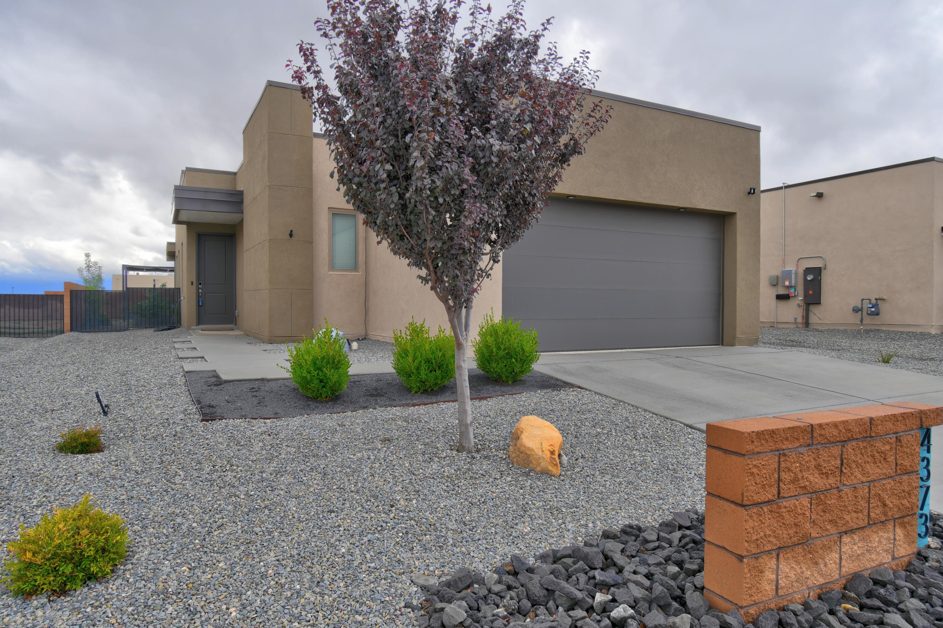 4373 Lauren Loop NE, Rio Rancho, NM 87124