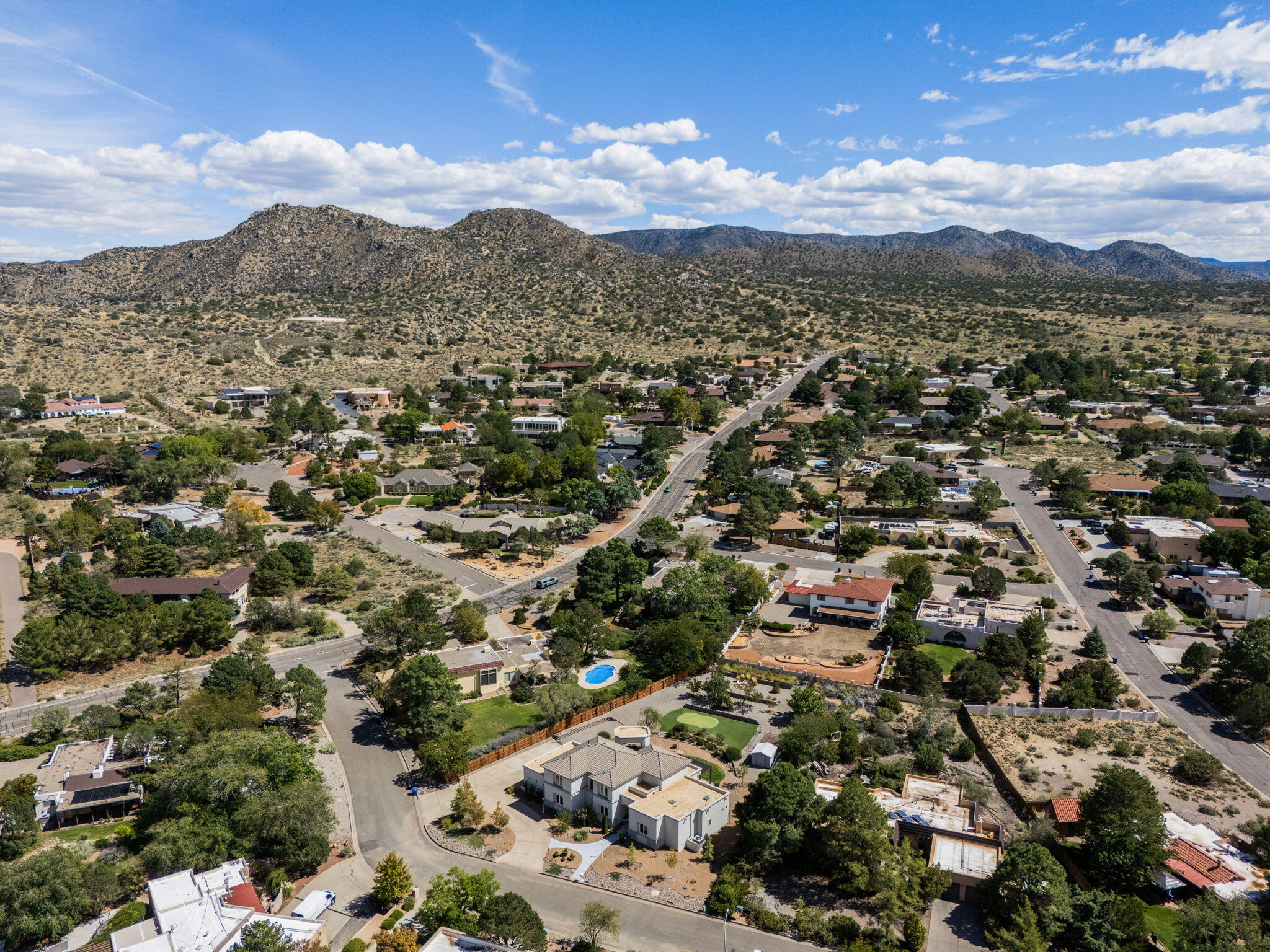 Photo 4 — 1408 Soplo Road SE