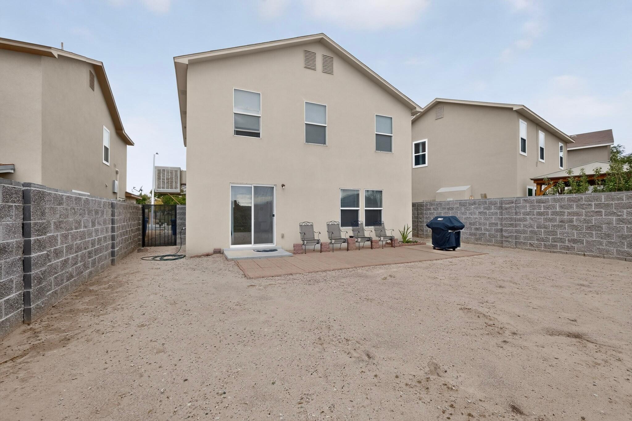 Photo 6 — 1308 Ojo Feliz Street SW