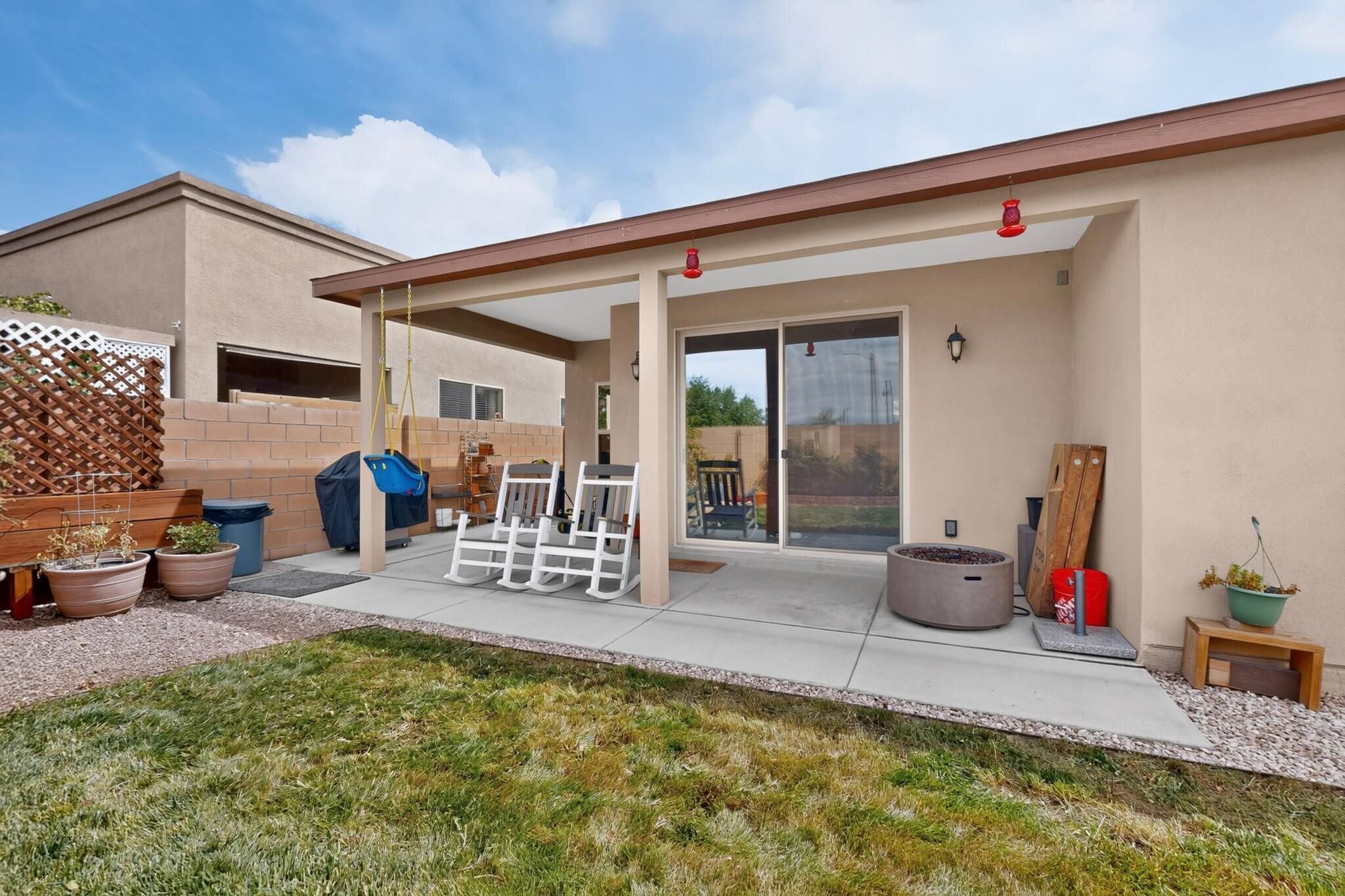 Photo 7 — 5823 Ermemin Avenue NW