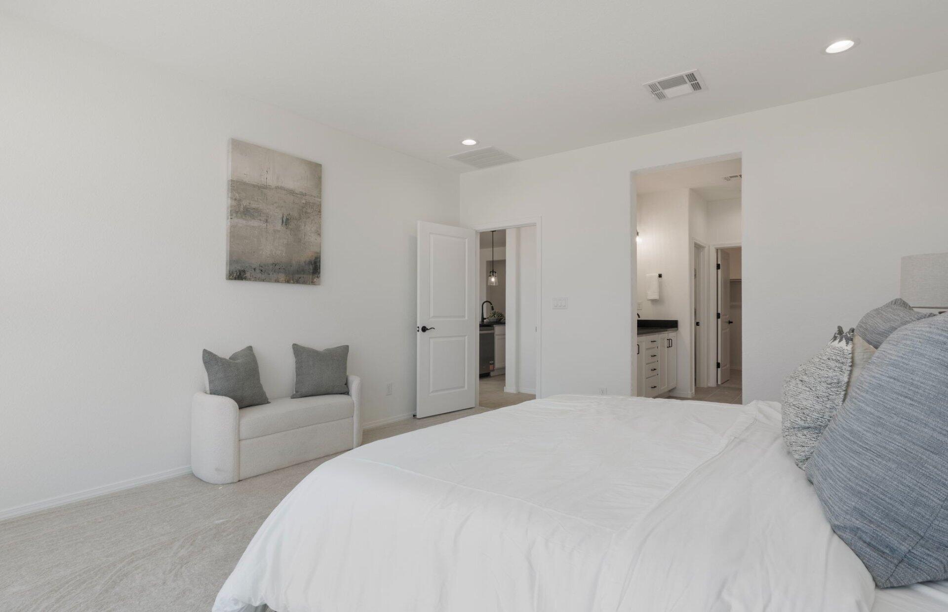 Photo 13 — 8352 Vonnegut Lane NW
