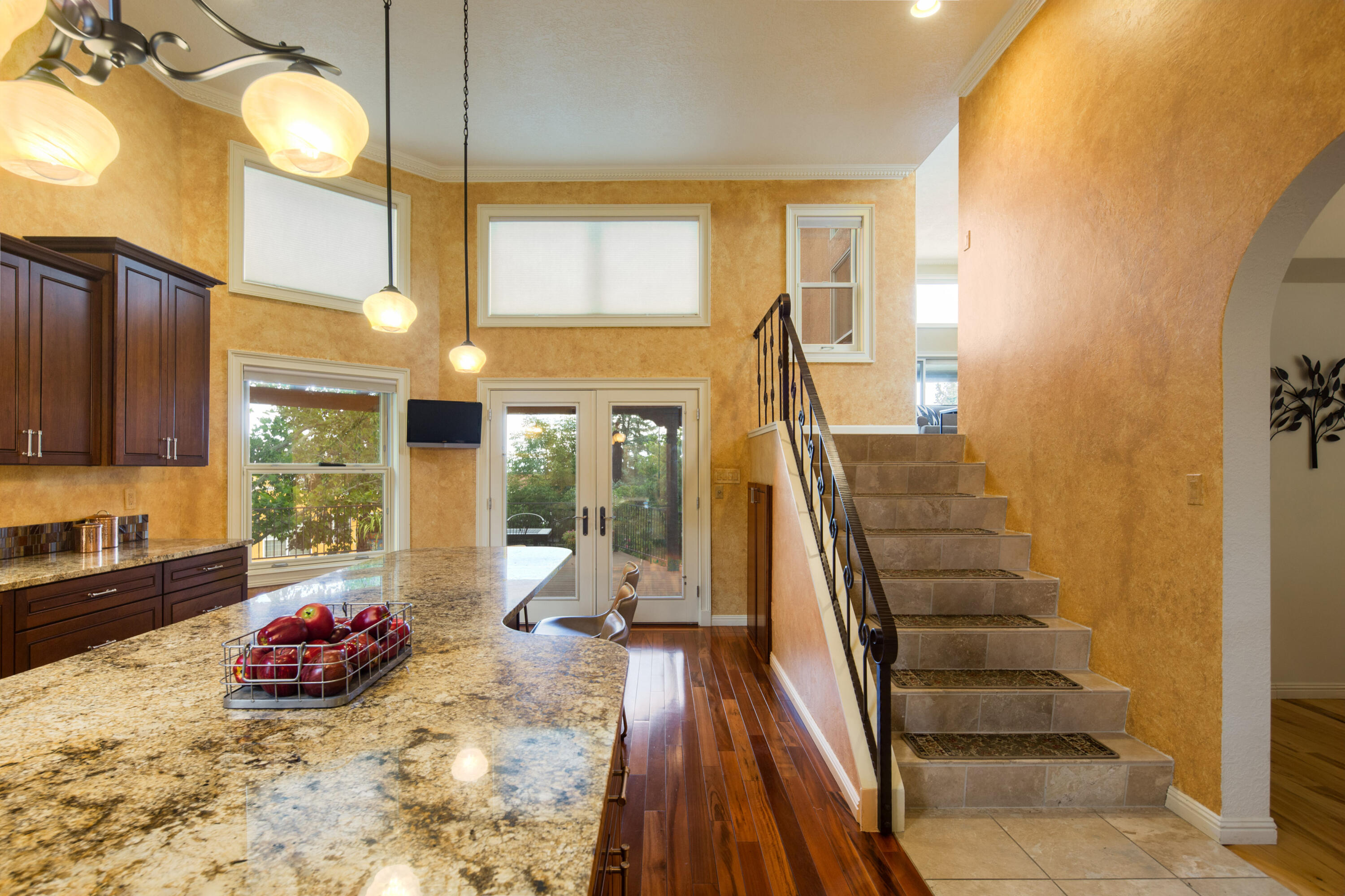 Photo 18 — 14016 Wind Mountain Road NE