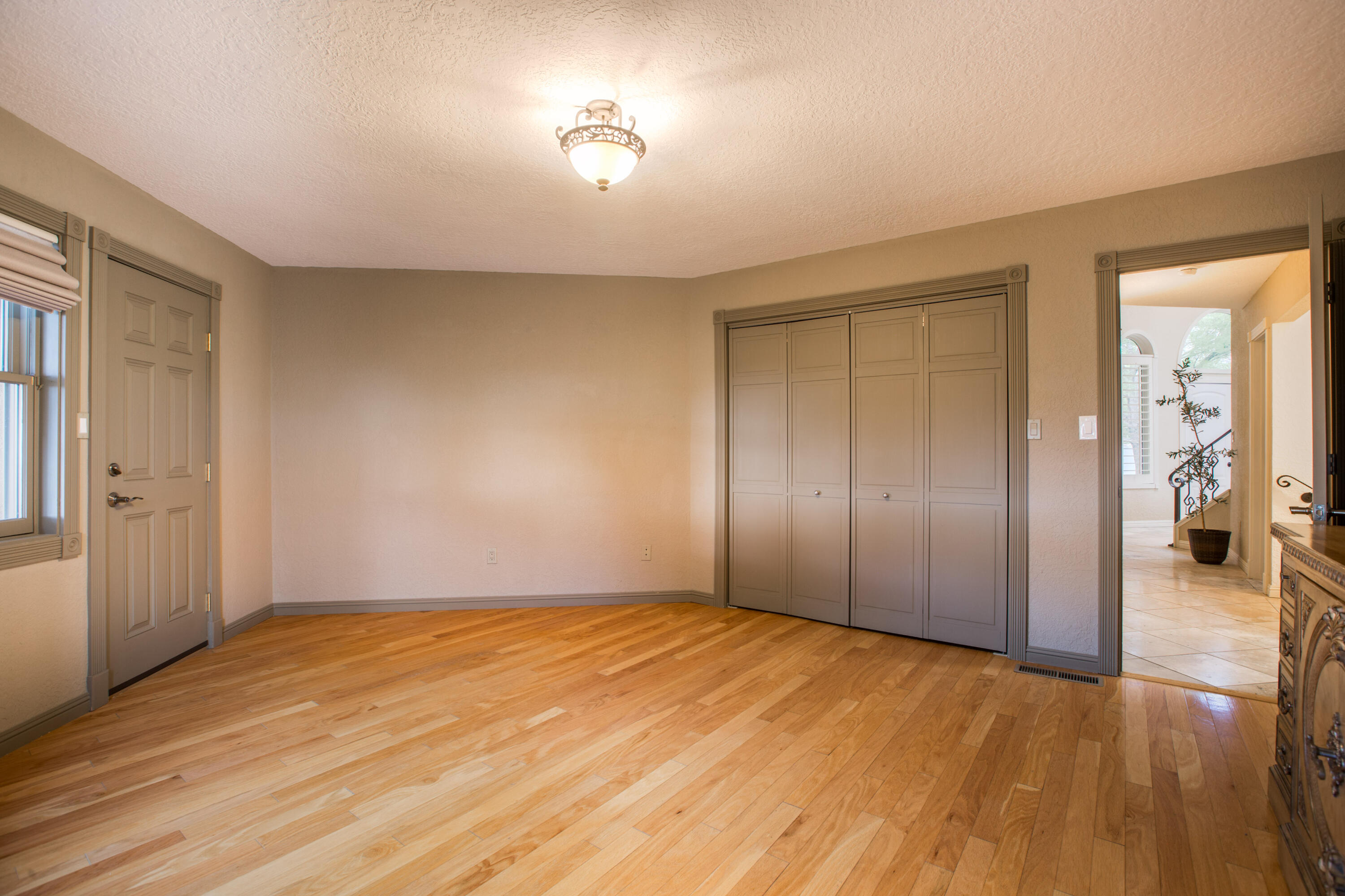 Photo 12 — 14016 Wind Mountain Road NE