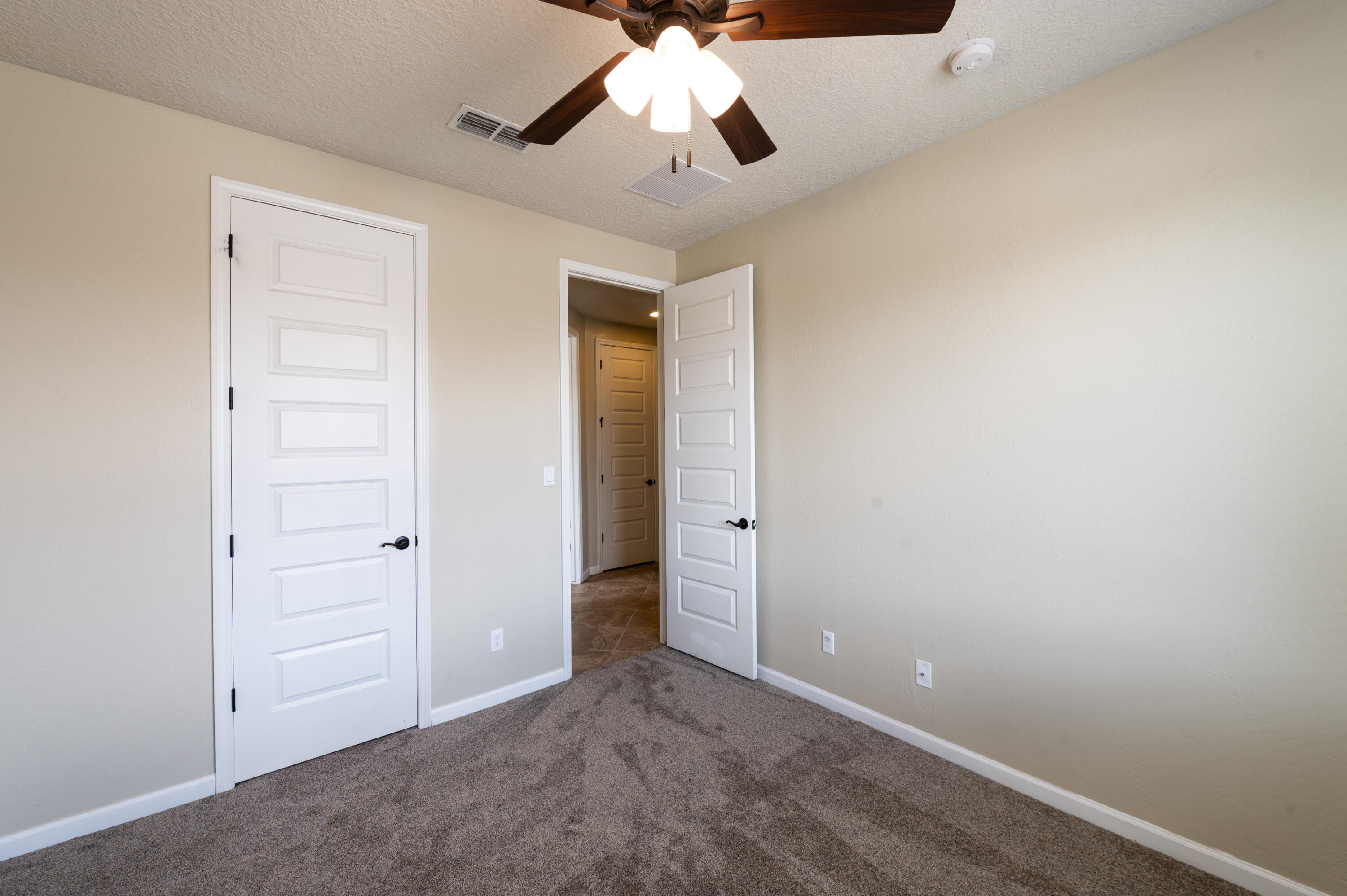 Photo 12 — 5001 Calle Parasol NW