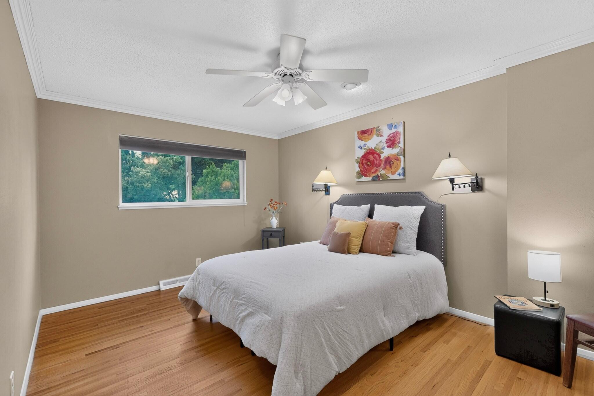 Photo 16 — 3418 Harwood Court NE