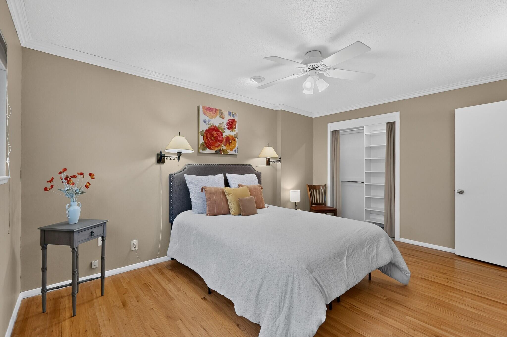 Photo 15 — 3418 Harwood Court NE