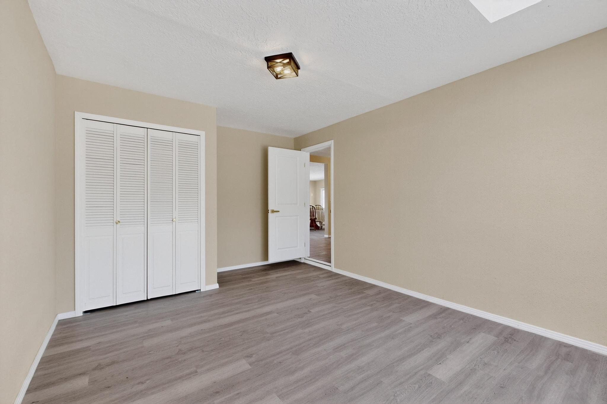 Photo 9 — 2805 Christine Street NE