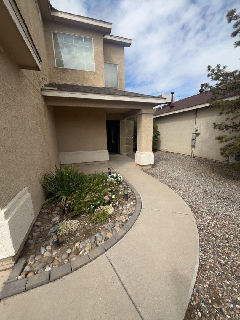 6303 Dante Lane NW, Albuquerque, NM 87114