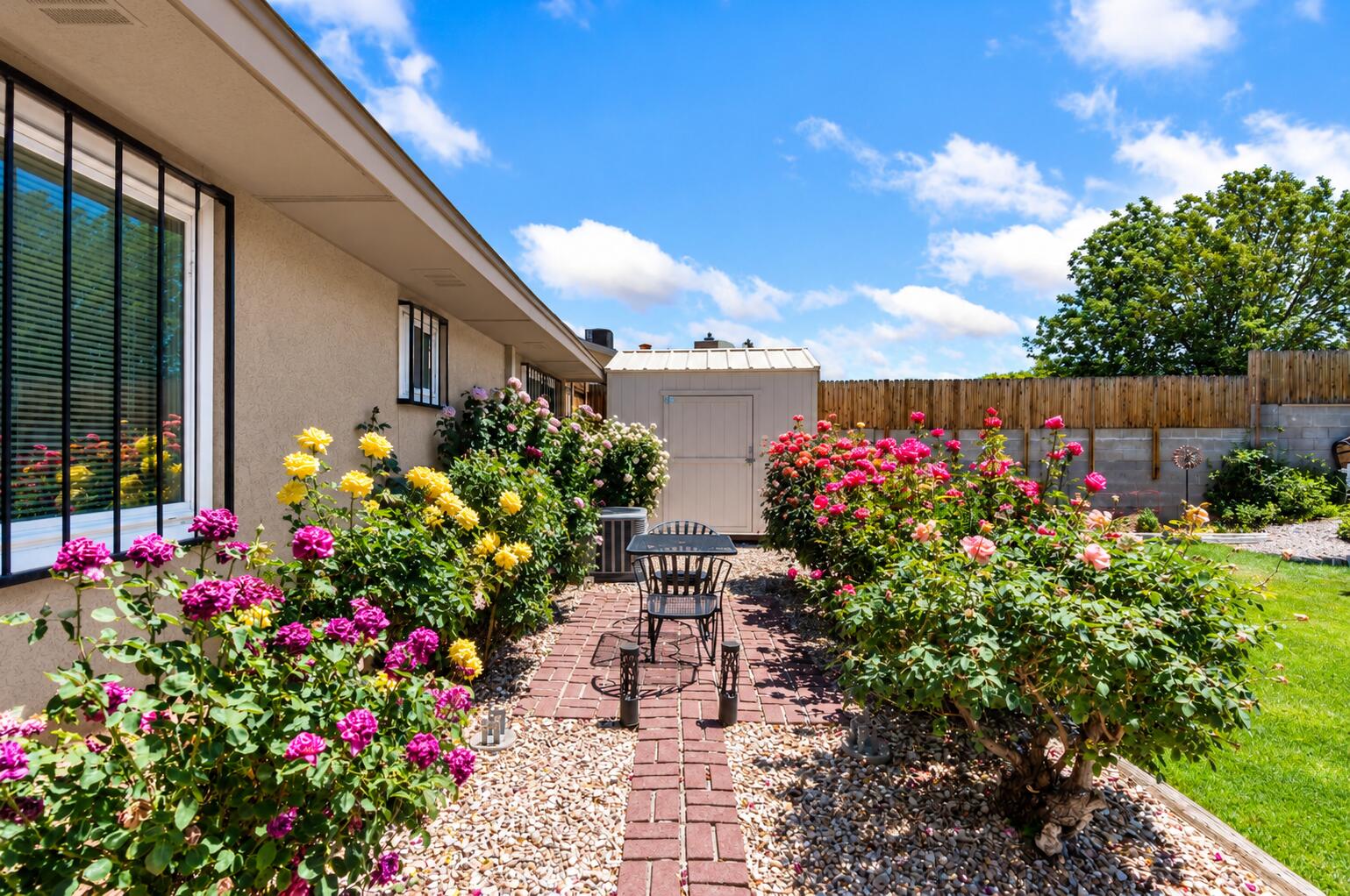 Photo 12 — 6712 Beck Drive NE