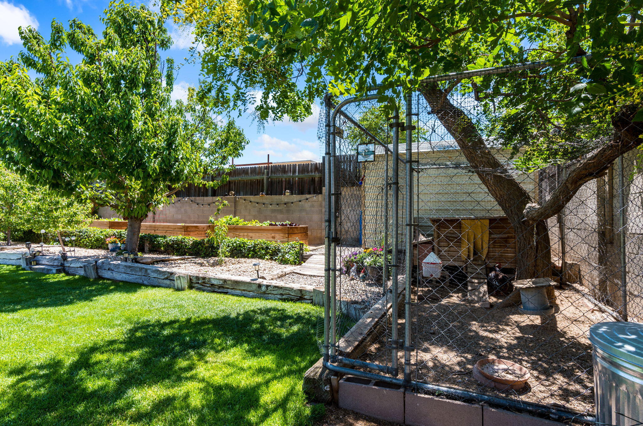 Photo 10 — 6712 Beck Drive NE