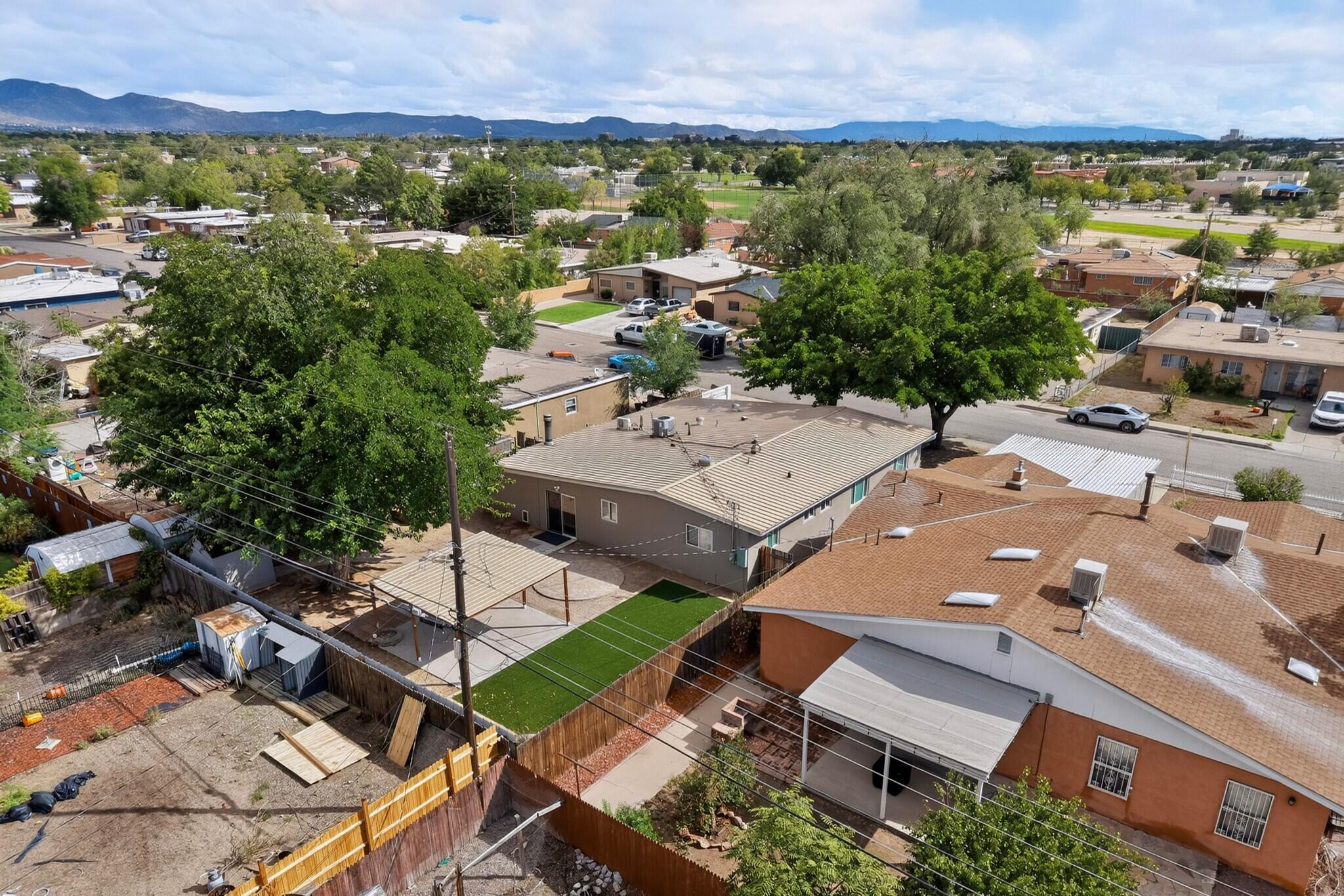 Photo 5 — 4601 Palo Duro Avenue NE