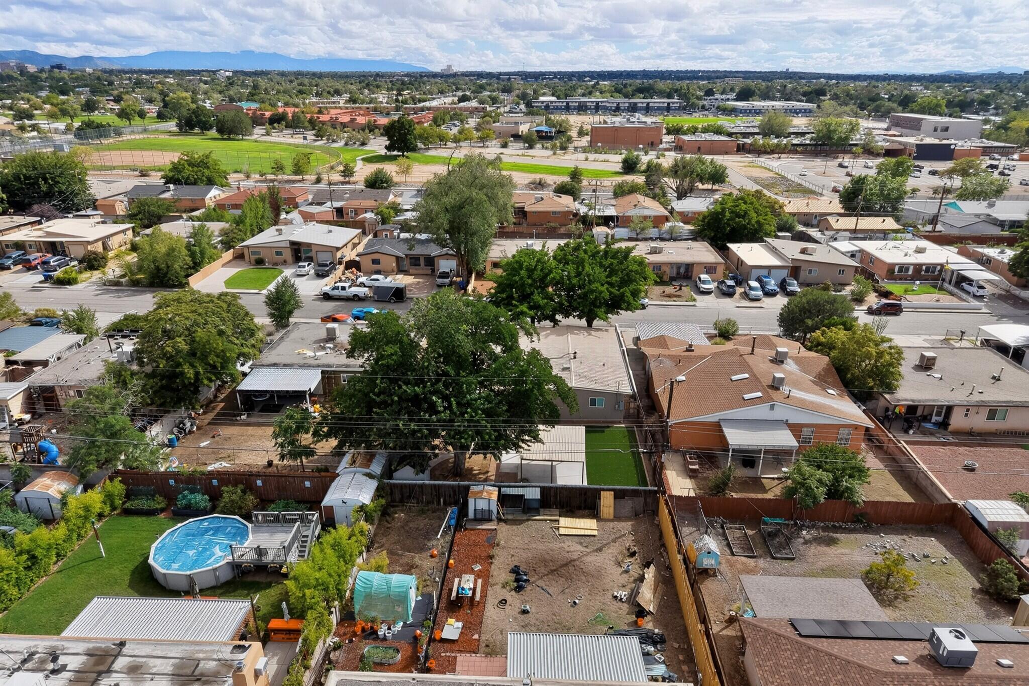 Photo 2 — 4601 Palo Duro Avenue NE