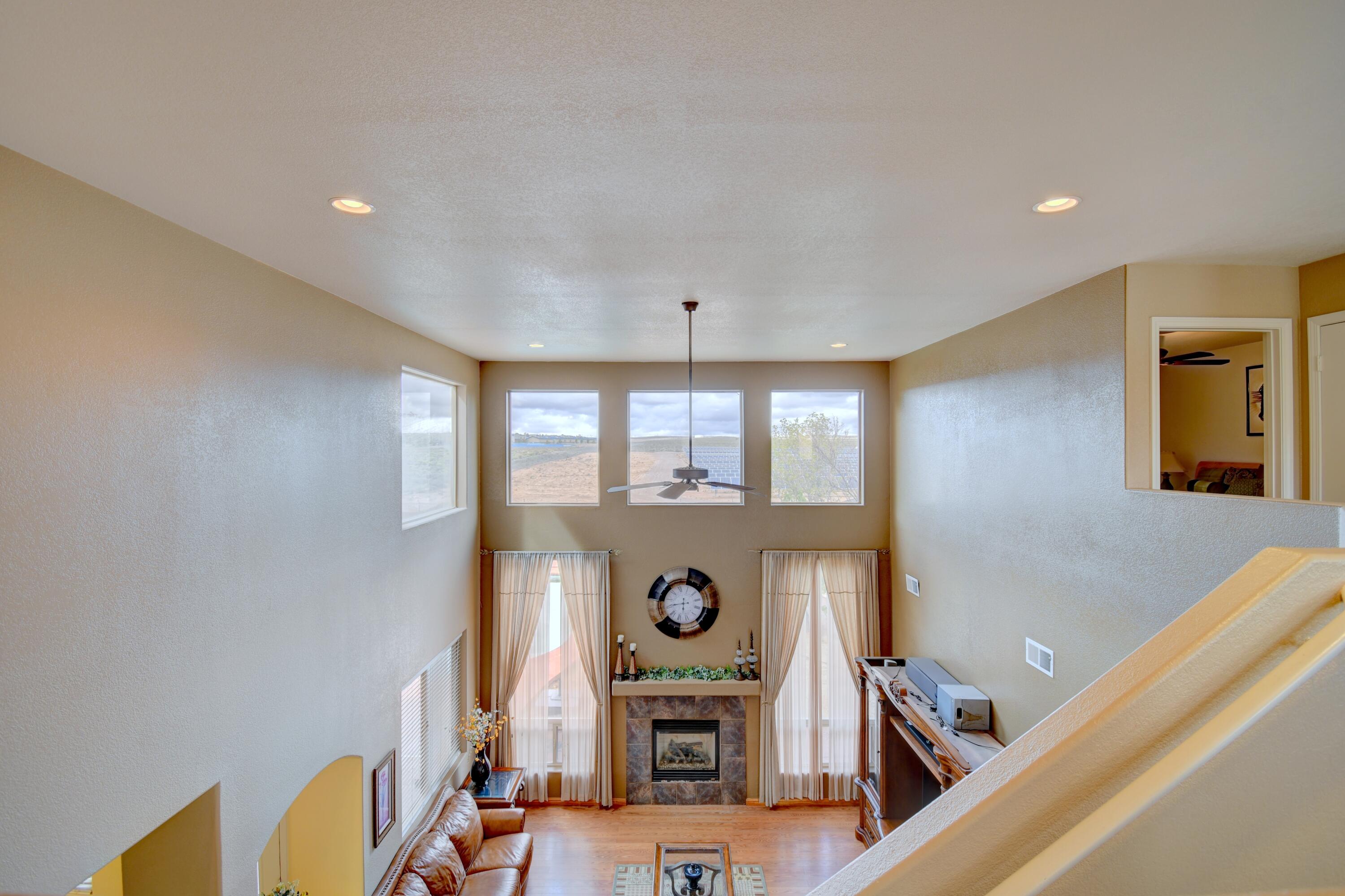 Photo 9 — 10439 Cantacielo Drive NW