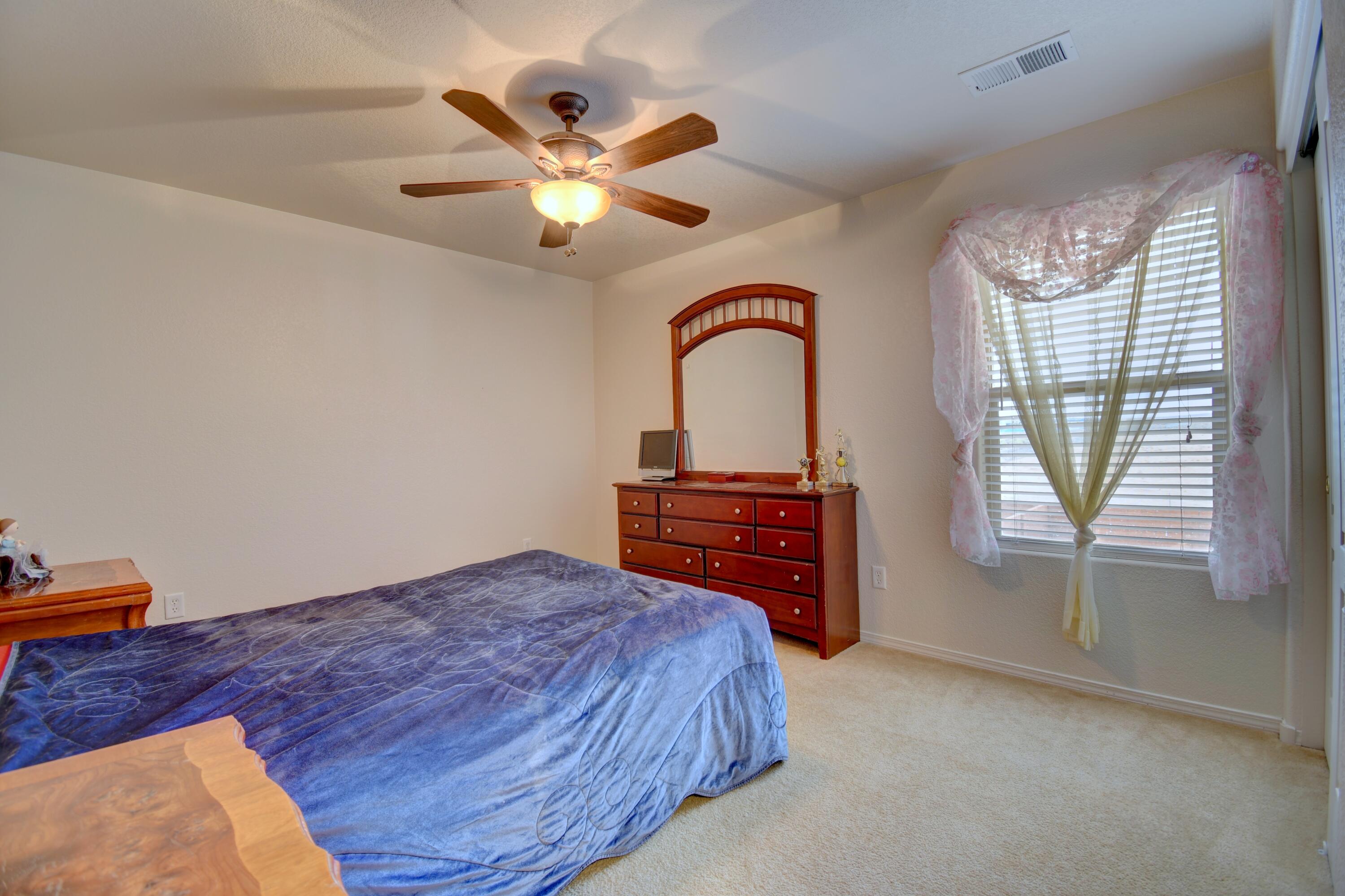 Photo 8 — 10439 Cantacielo Drive NW