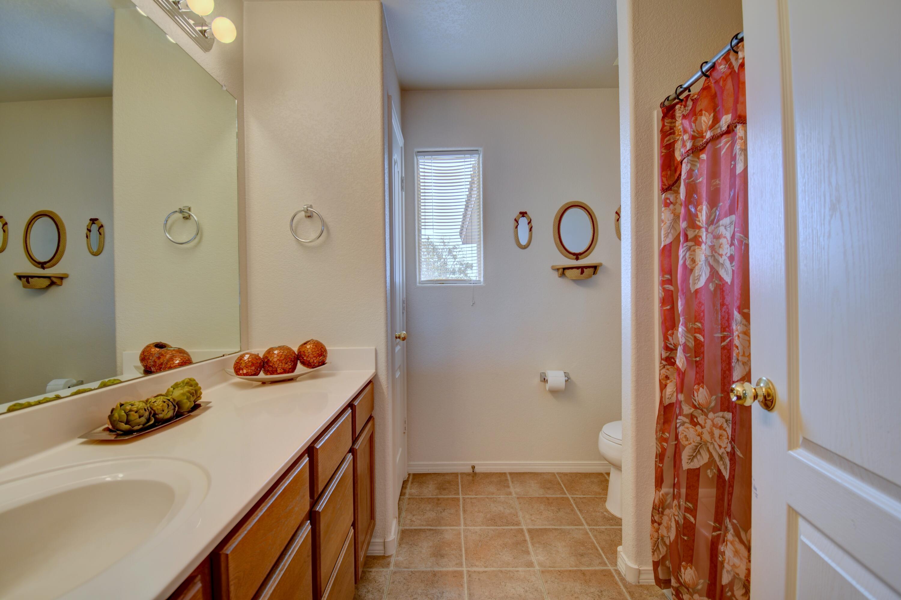 Photo 6 — 10439 Cantacielo Drive NW