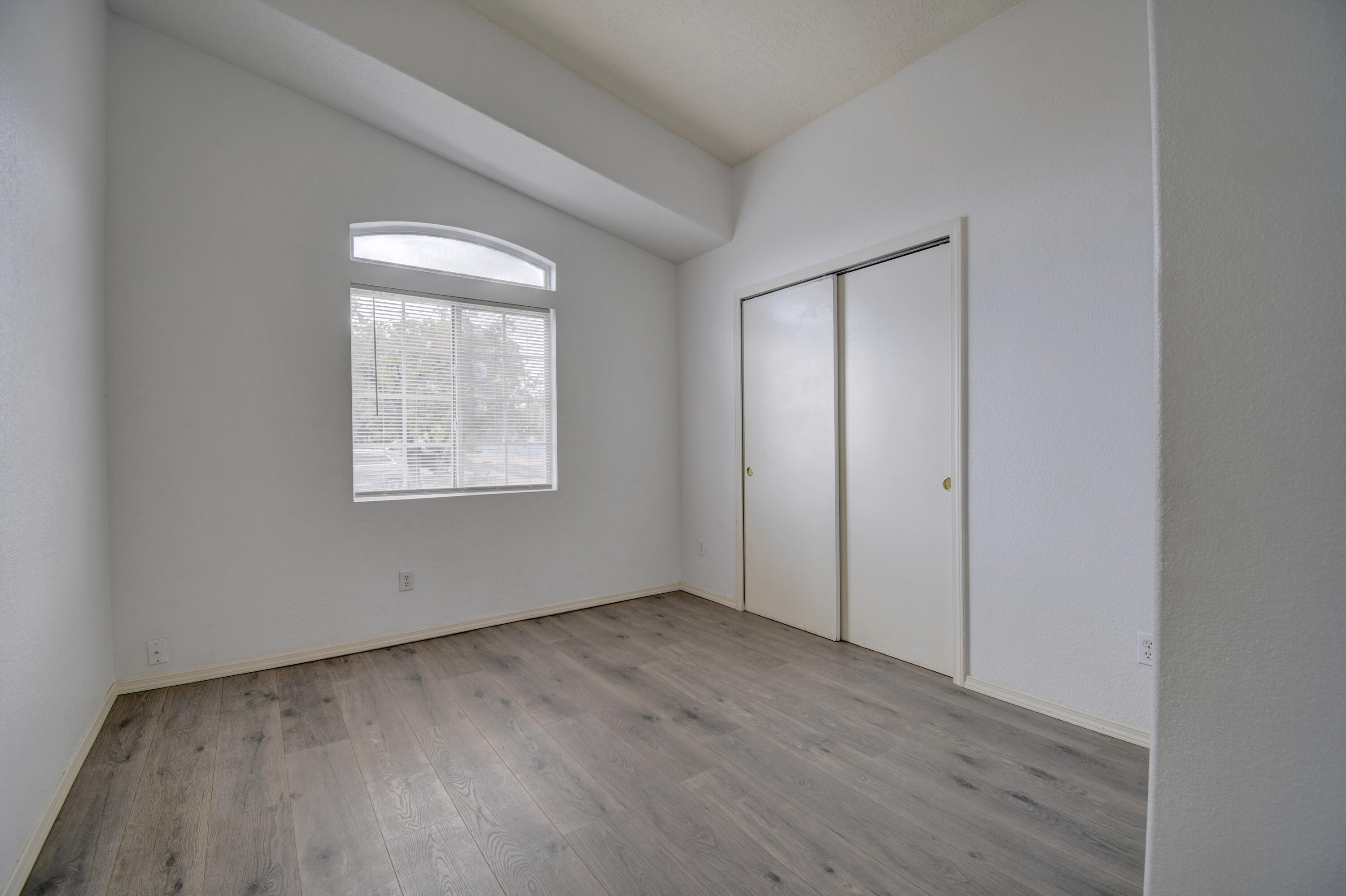 Photo 6 — 6003 Celestial Avenue NW