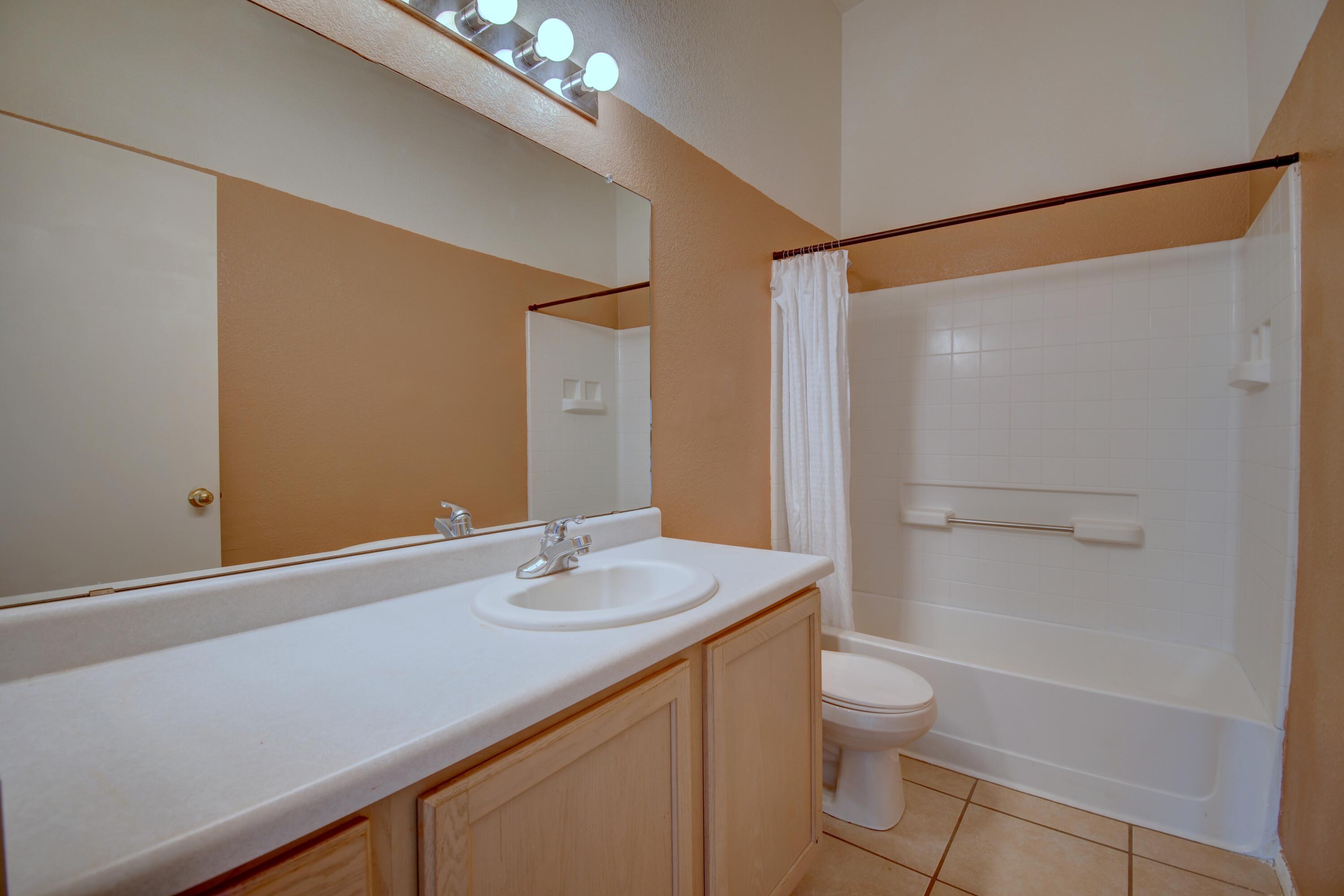 Photo 5 — 6003 Celestial Avenue NW