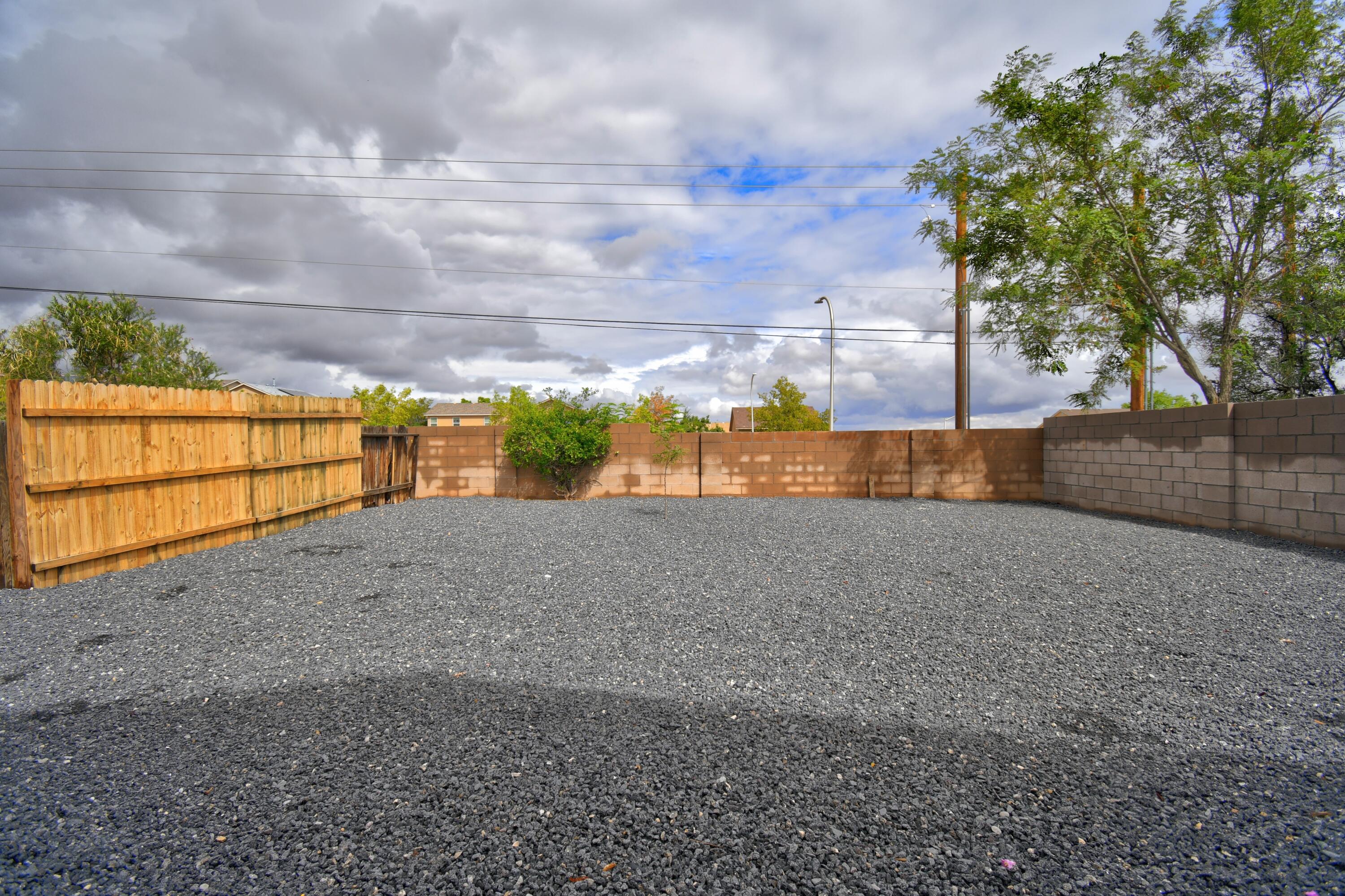 Photo 3 — 6003 Celestial Avenue NW