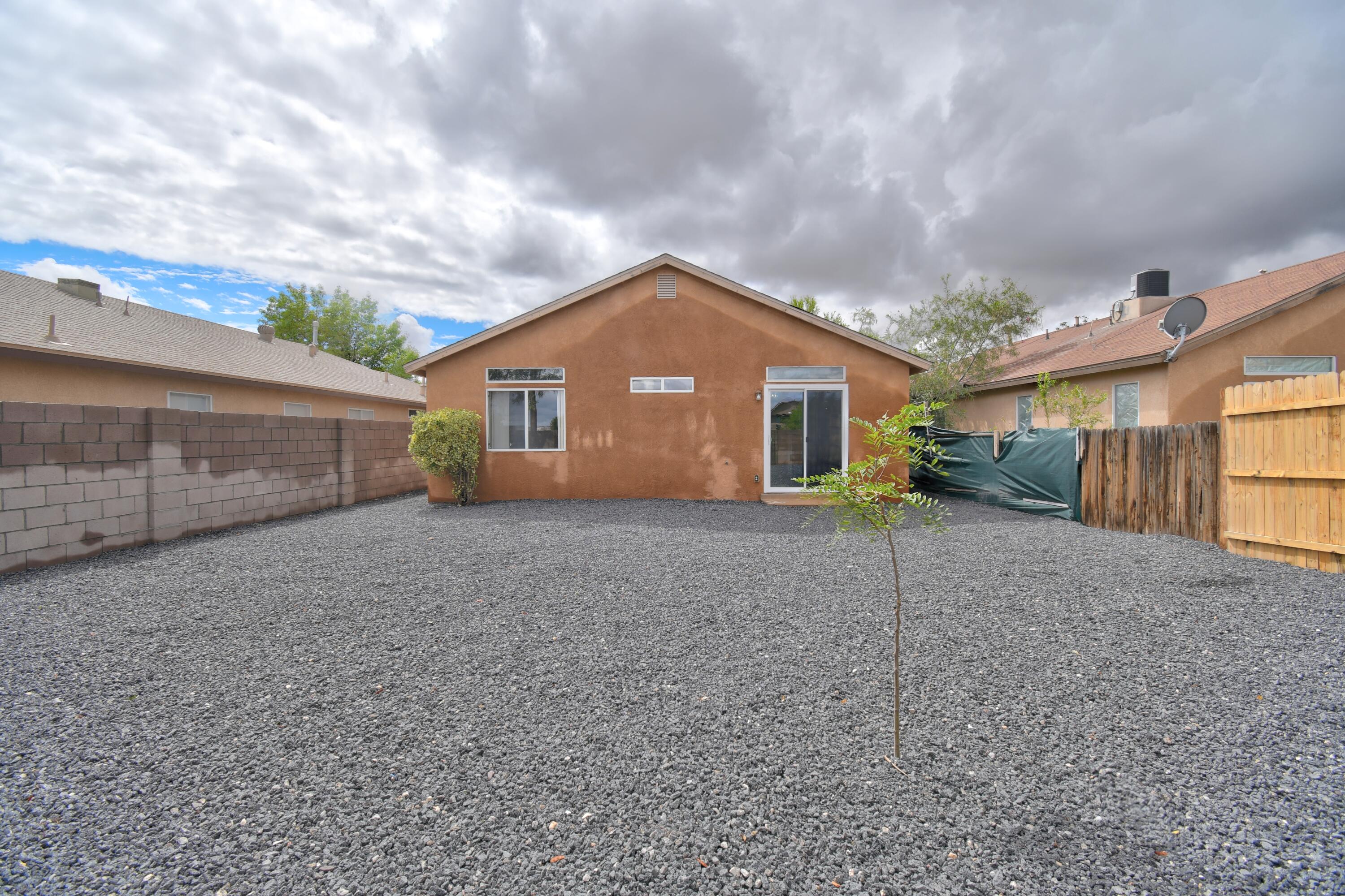 Photo 2 — 6003 Celestial Avenue NW
