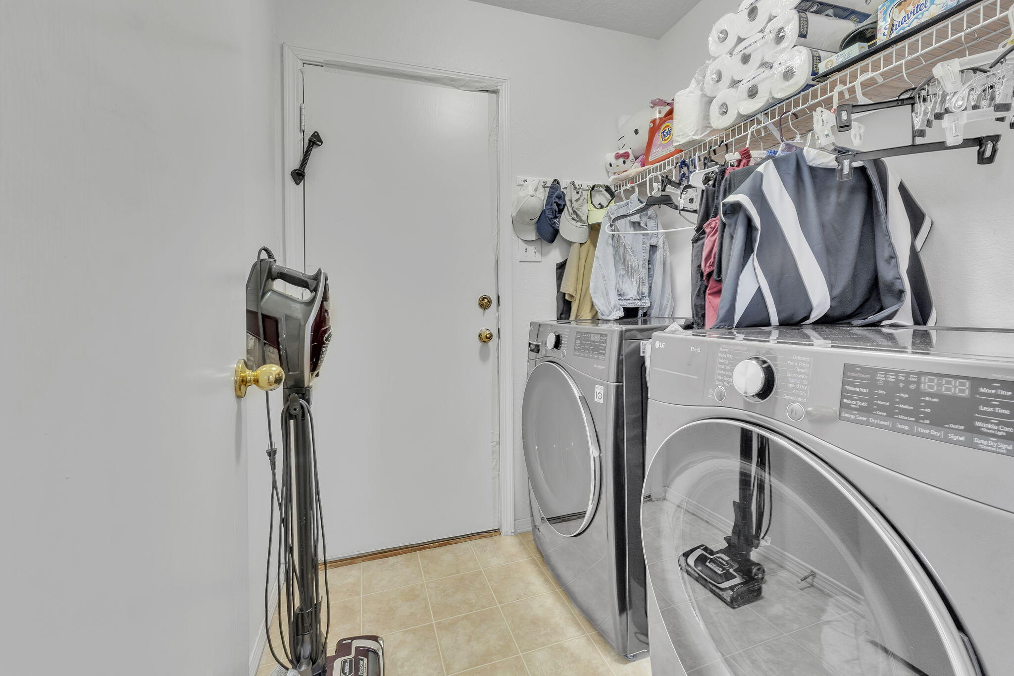 Photo 12 — 8401 S Spring Sage Road SW