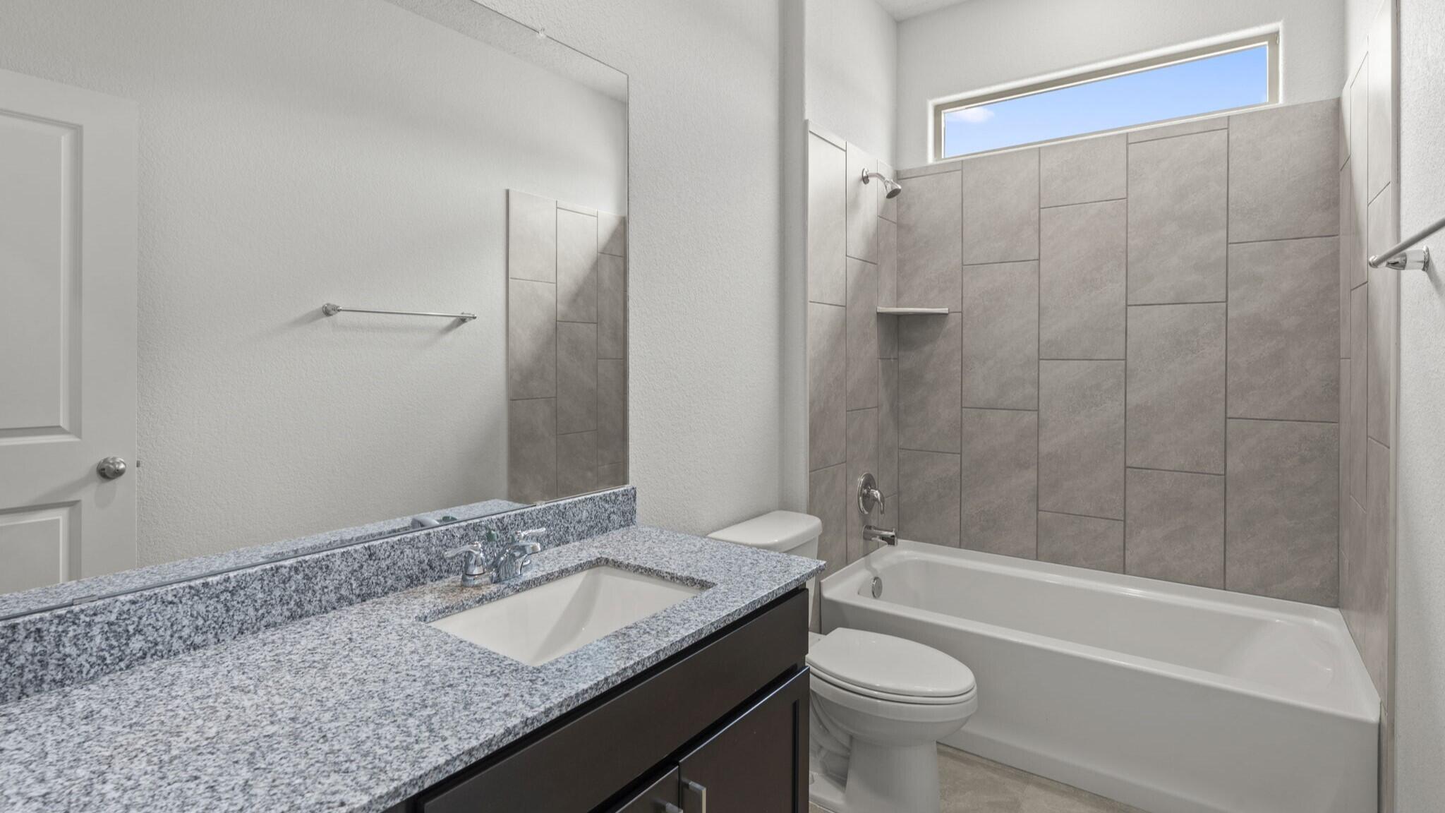 Photo 8 — 6726 Clayton Drive NE