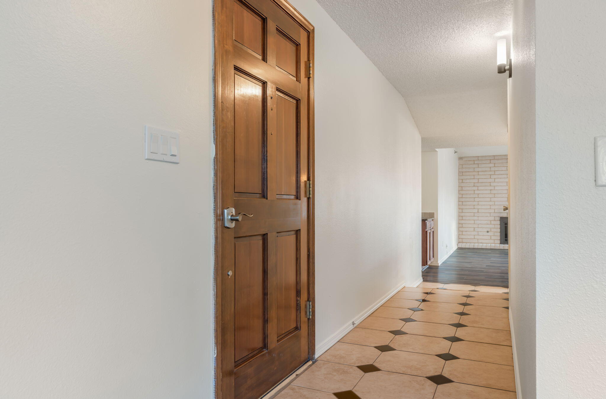 Photo 20 — 6116 Cuesta Place NW