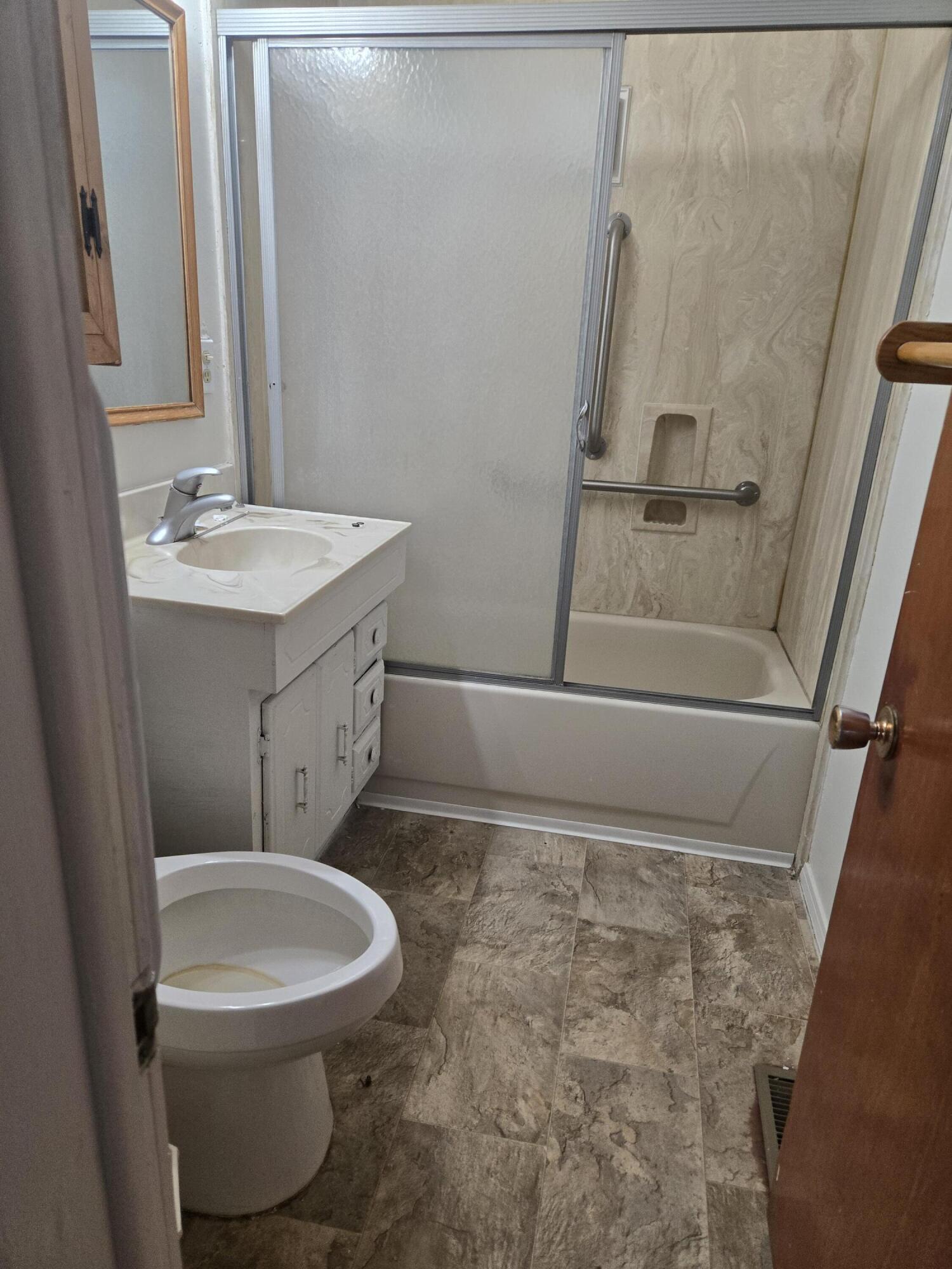 Photo 8 — 411 N Rubennie Place NW