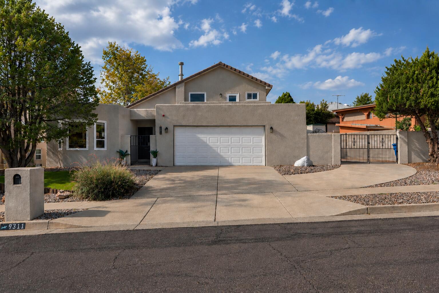 9311 Freedom Way NE