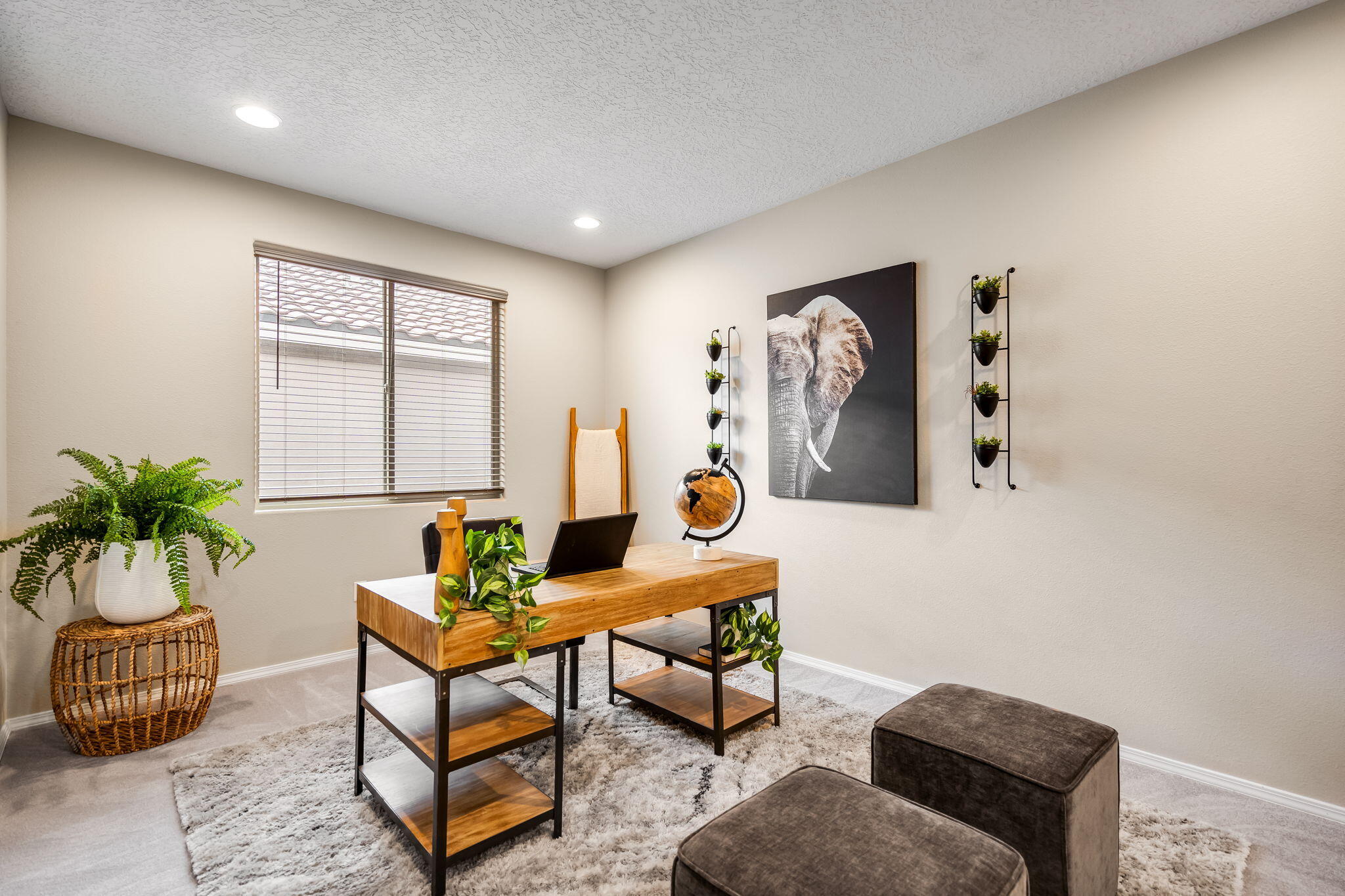 Photo 15 — 6304 Acadia Lane NE