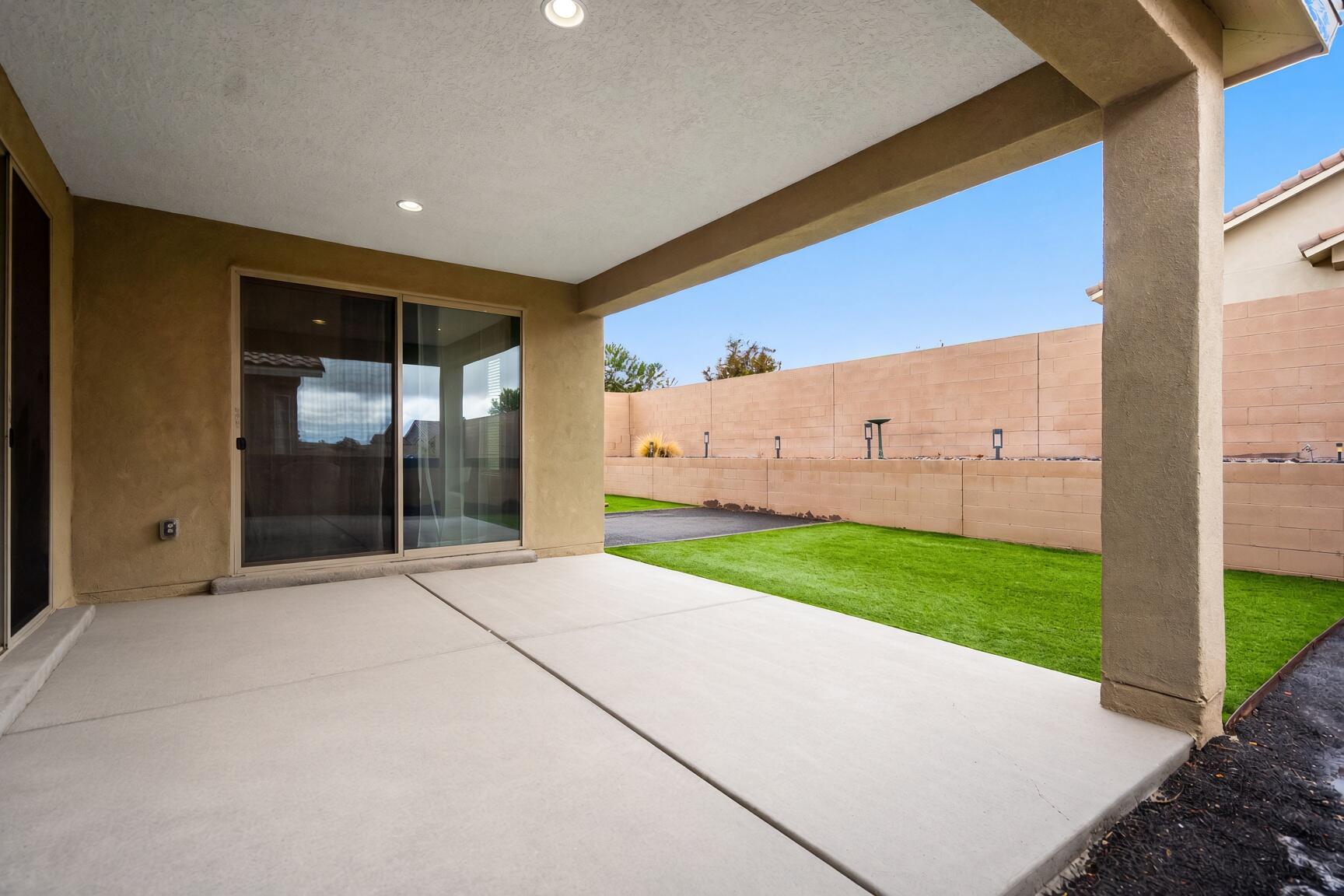 Photo 3 — 6304 Acadia Lane NE