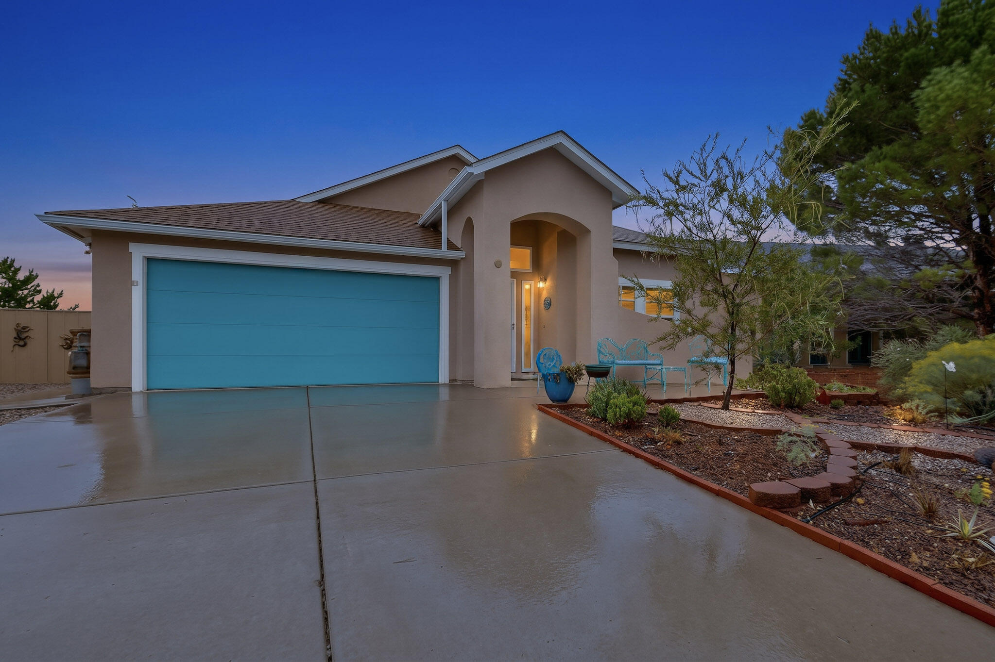 Photo 12 — 10480 Calle Acanta Boulevard NW