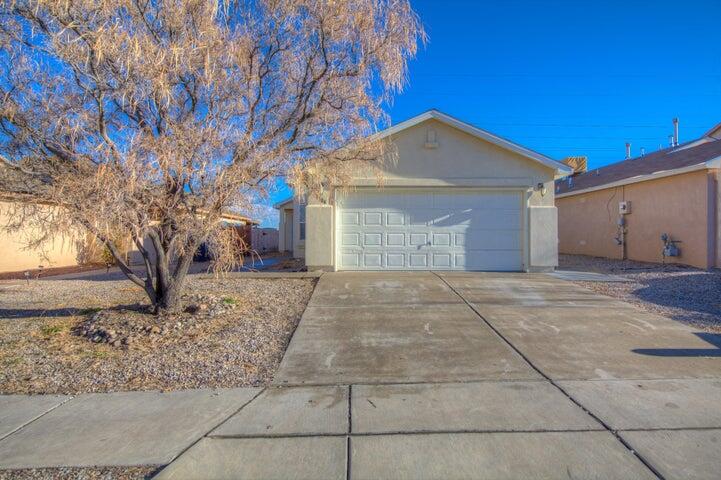 1104 Casa Roja Place NW, Albuquerque, NM 87120