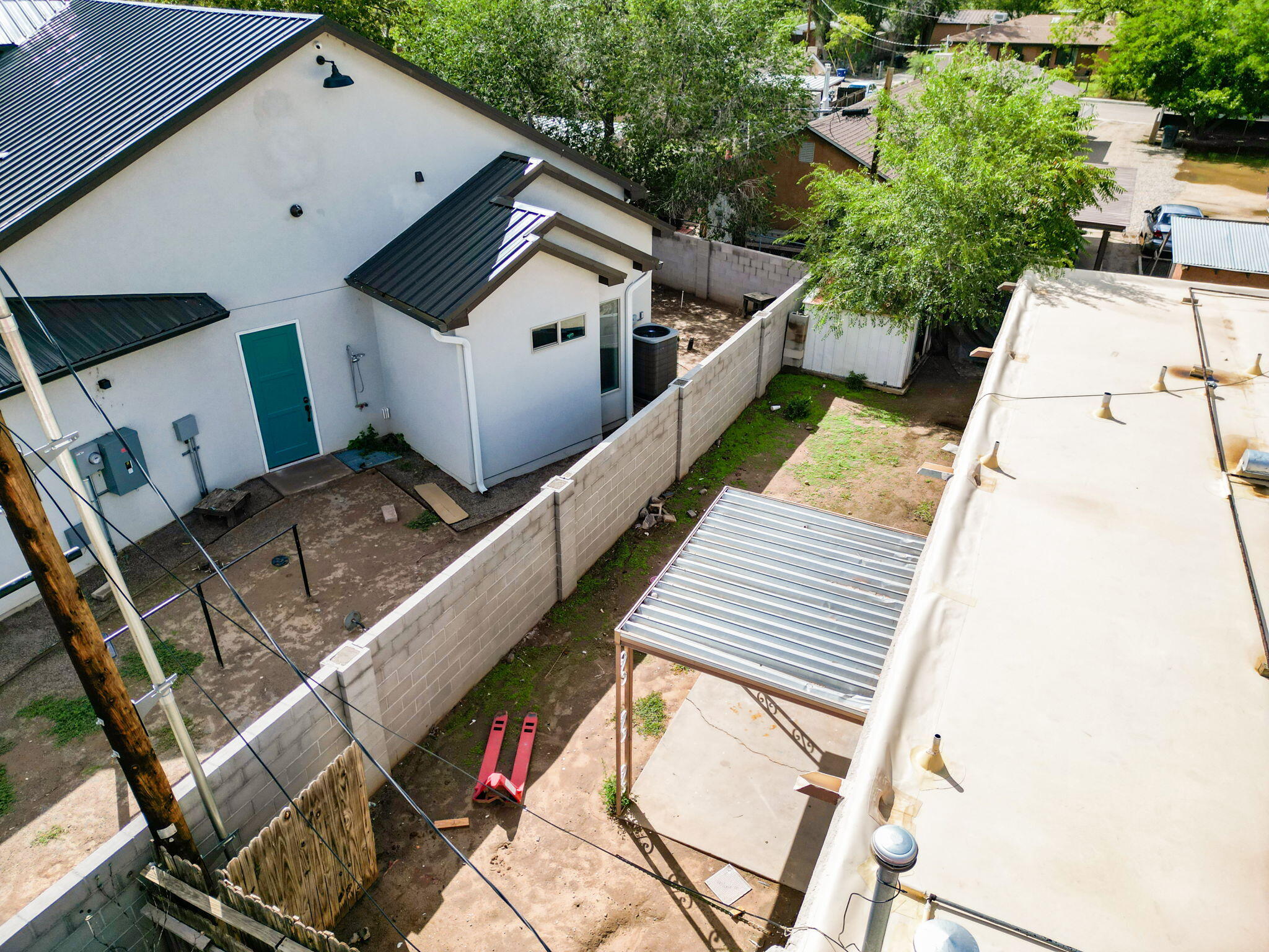 Photo 4 — 1212 La Poblana Road NW