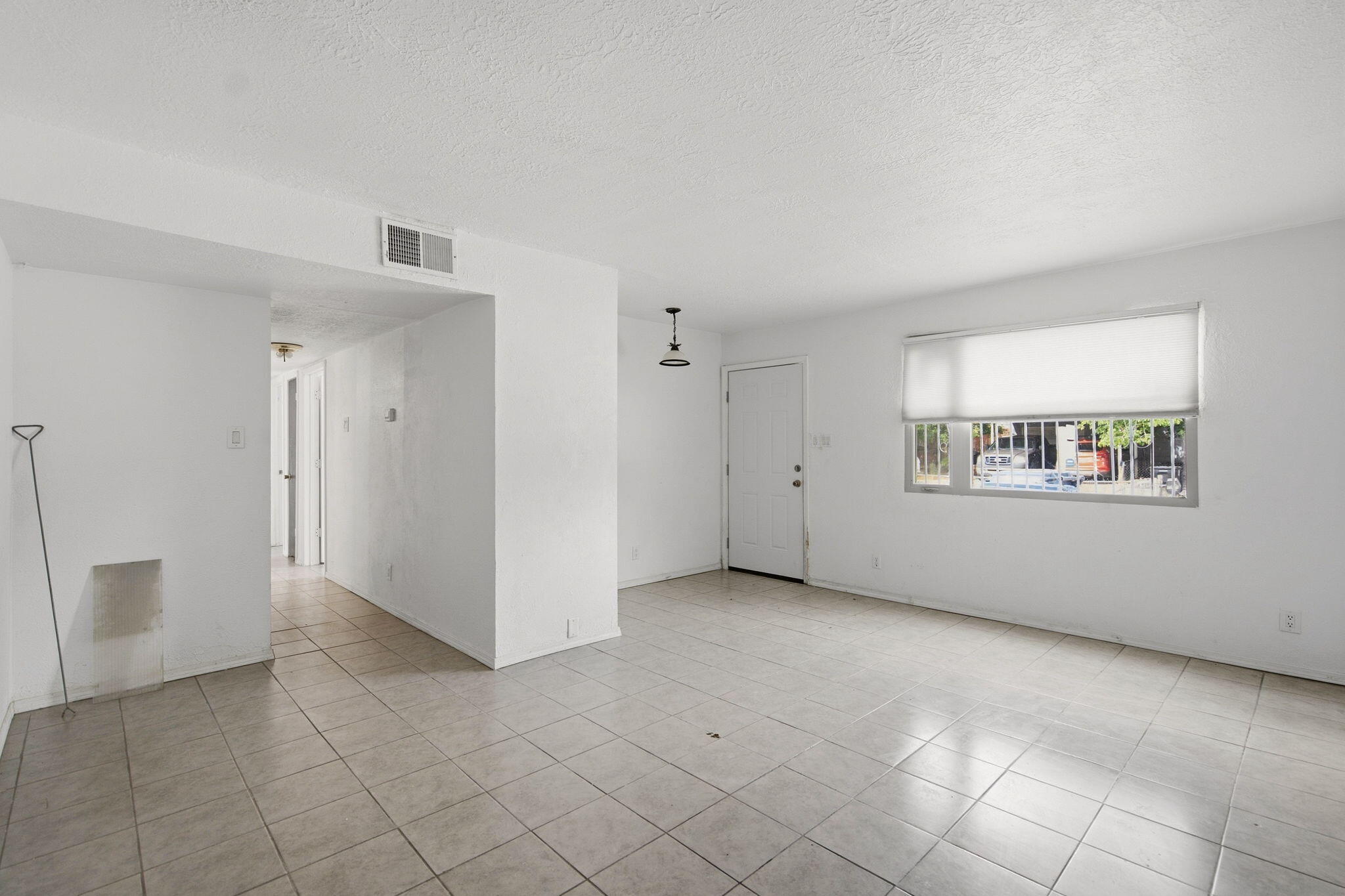 Photo 19 — 1212 La Poblana Road NW