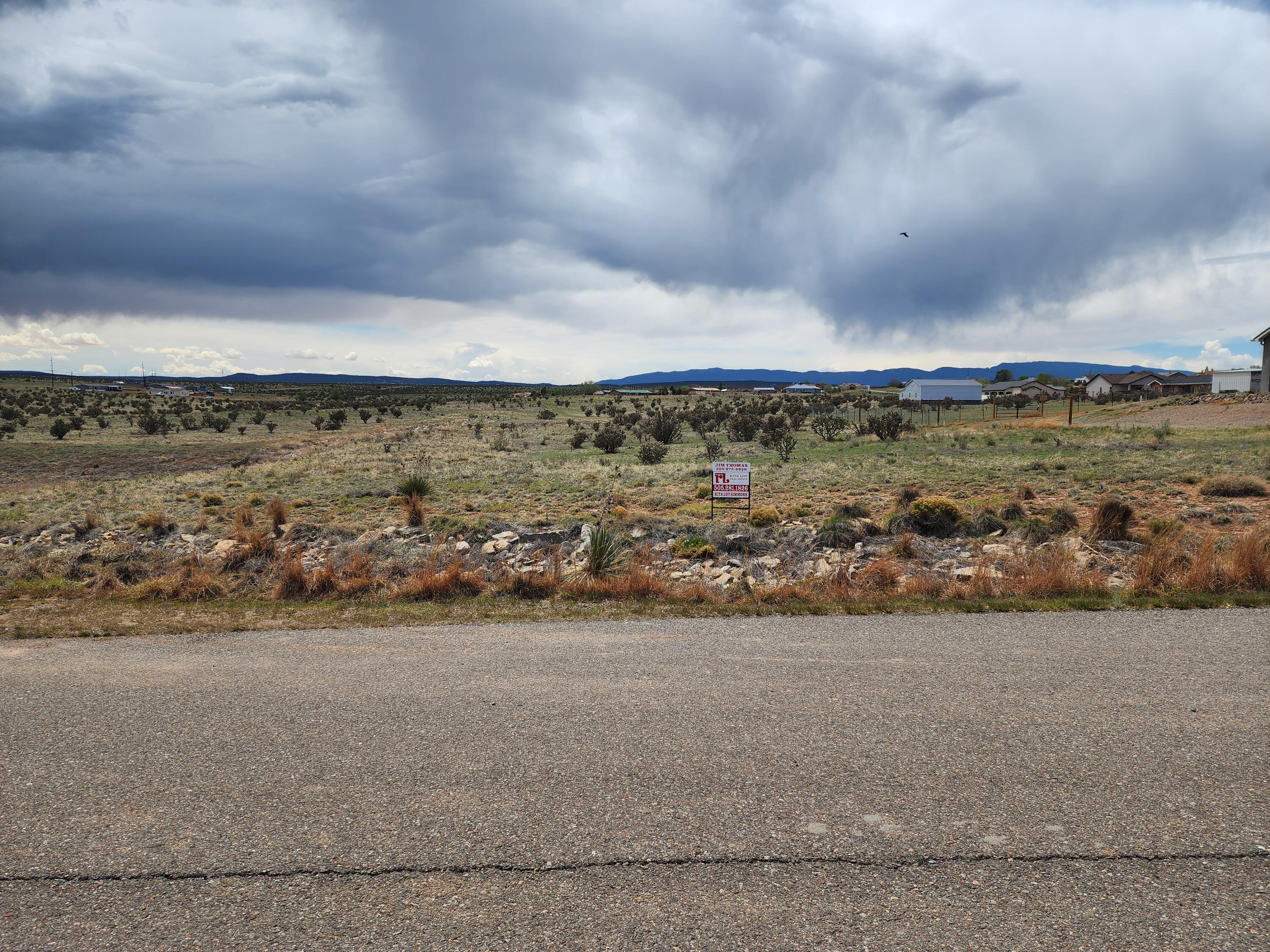 Photo 4 — 104 Evening Star Loop