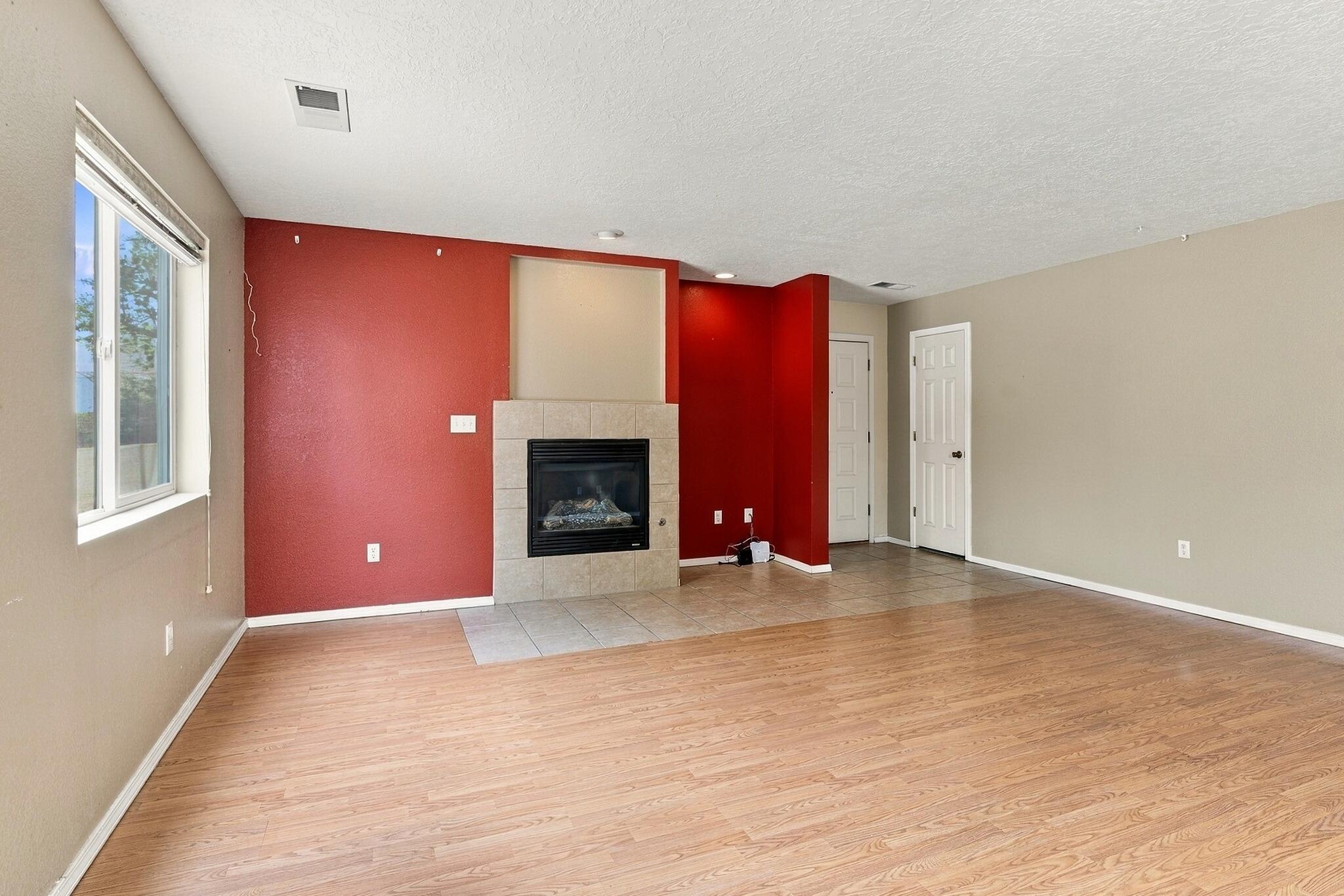 Photo 16 — 1004 Mineral Way 1