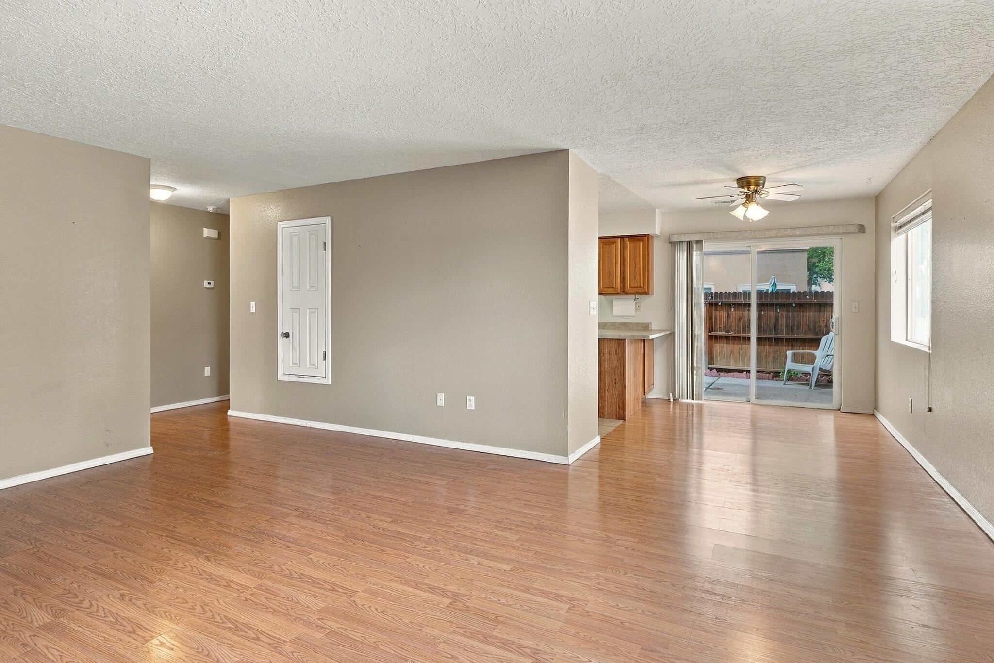 Photo 15 — 1004 Mineral Way 1