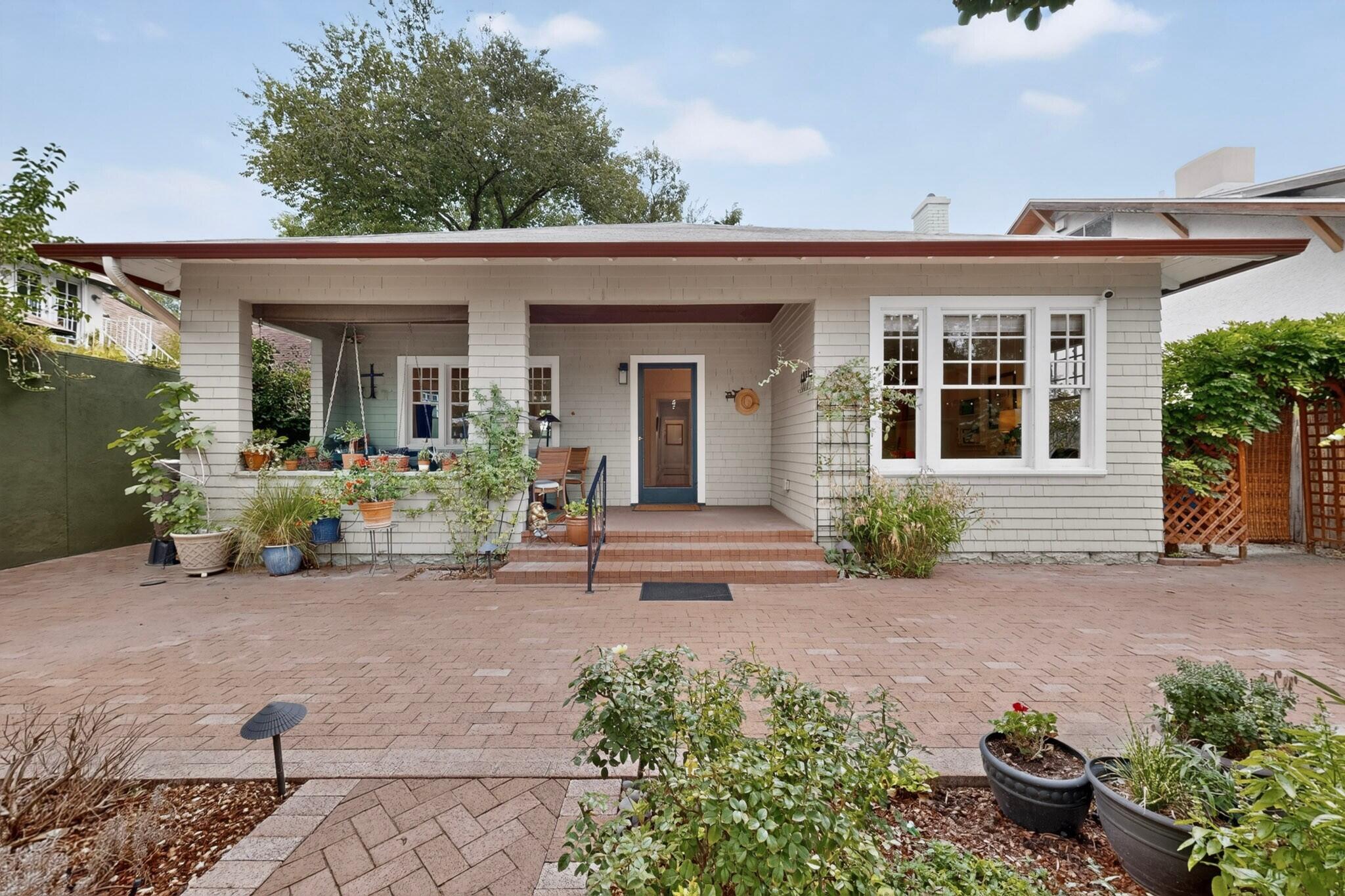 314 12th Street NW, Albuquerque, NM 87102