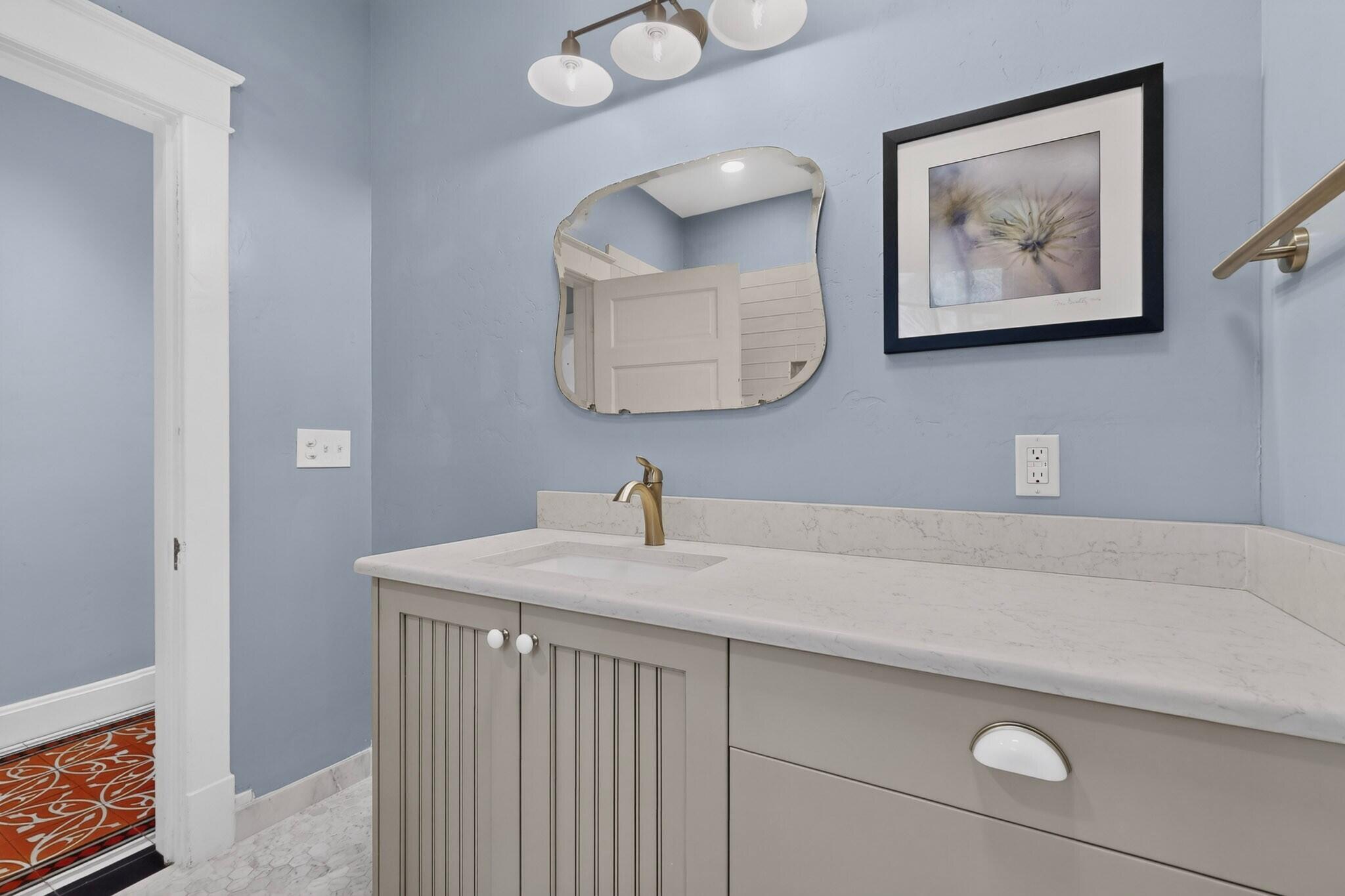 Photo 6 — 314 12th Street NW