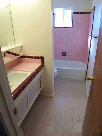 Photo 19 — 2632 Dakota Street NE